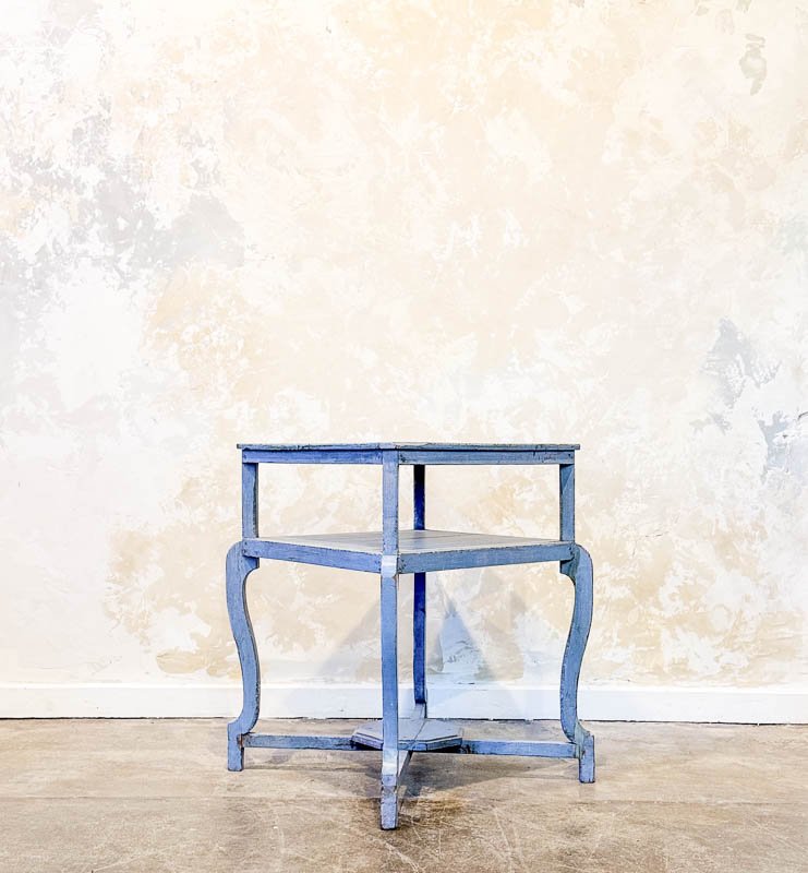 marigold-interiors-occasional-table-vintage.-blue.jpg