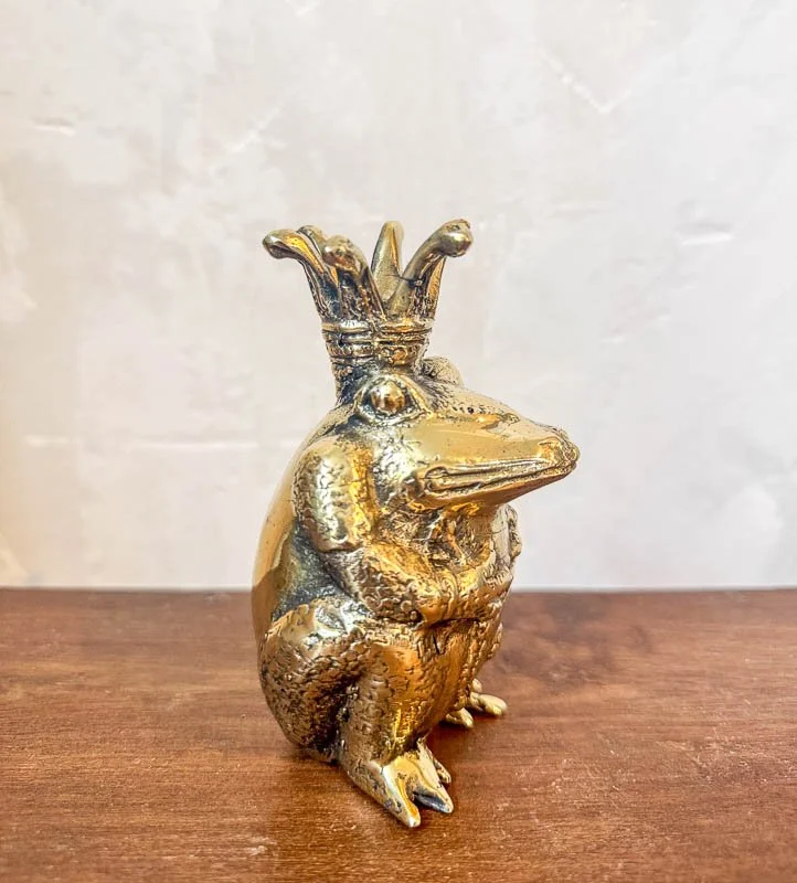 Marigold-Interiors-brass-crowned-frog-side.jpg