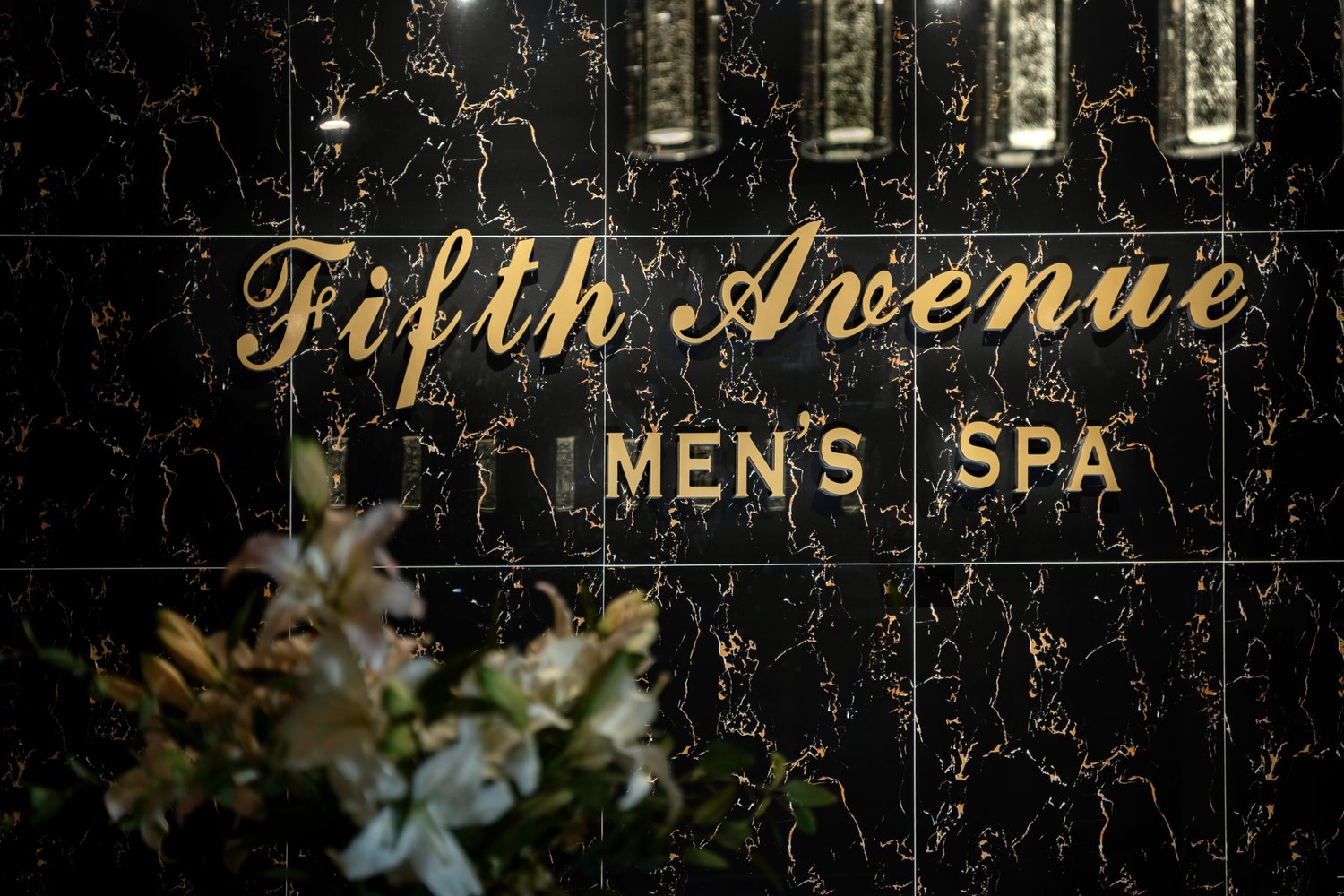 FIFTH AVENUE MEN&#39;S SPA