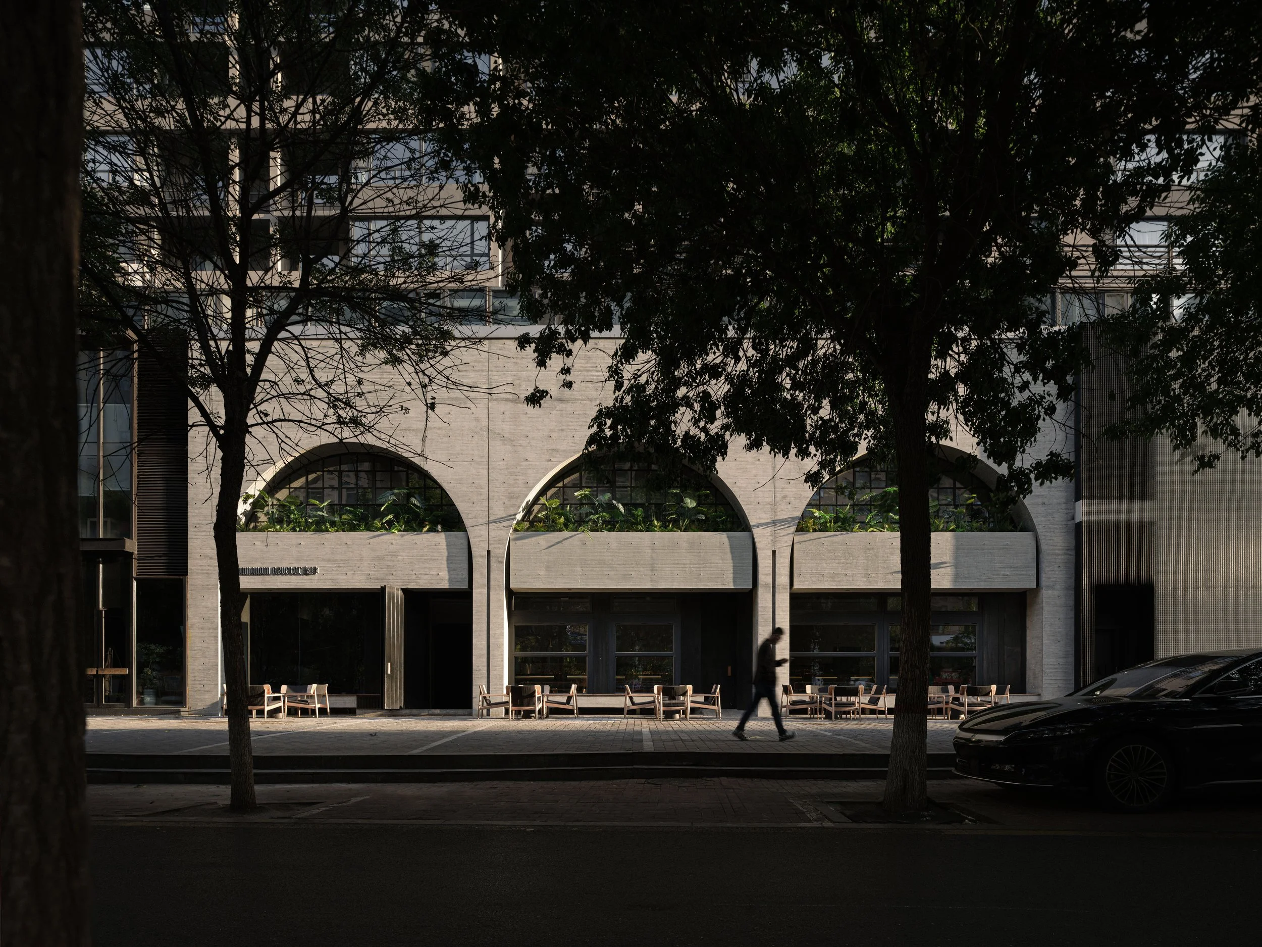whisky bar facade 2.jpg