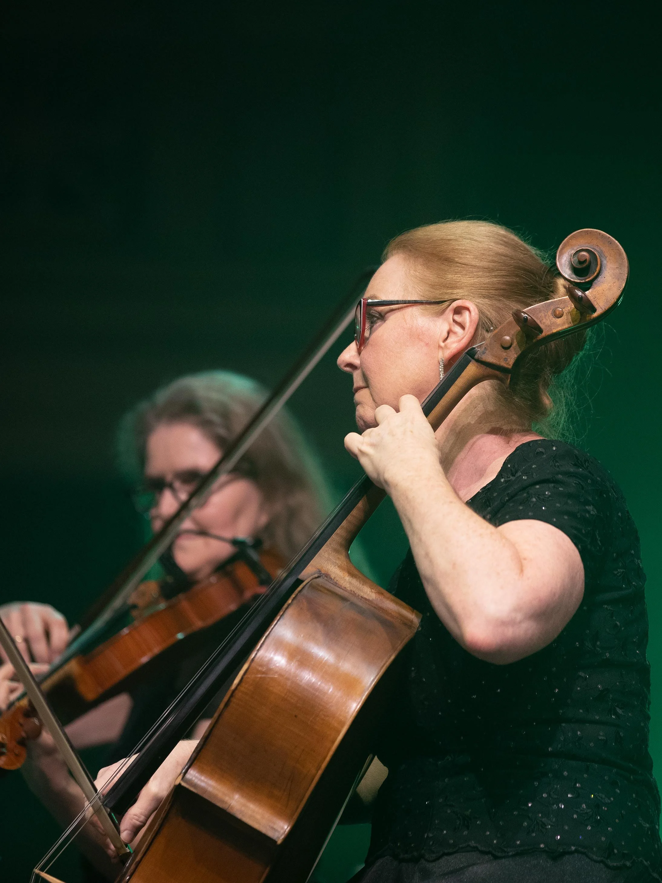 Profile of the cellist