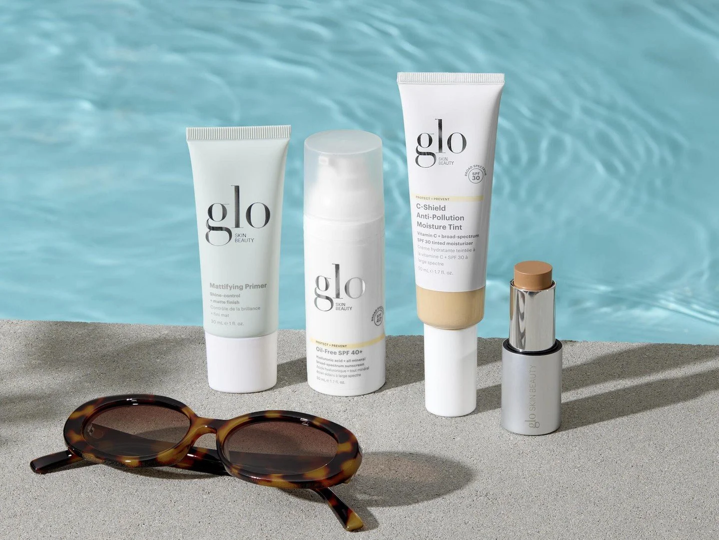 From sun protection to a sculpted glow, these are the hot-weather essentials your skin will thank you for. 

☀️ Mattifying Primer
☀️ Oil Free SPF 
☀️ C-Shield Anti-Pollution Moisture Tint
☀️ Cream Bronze Stick 

vacation must haves, summer skincare a