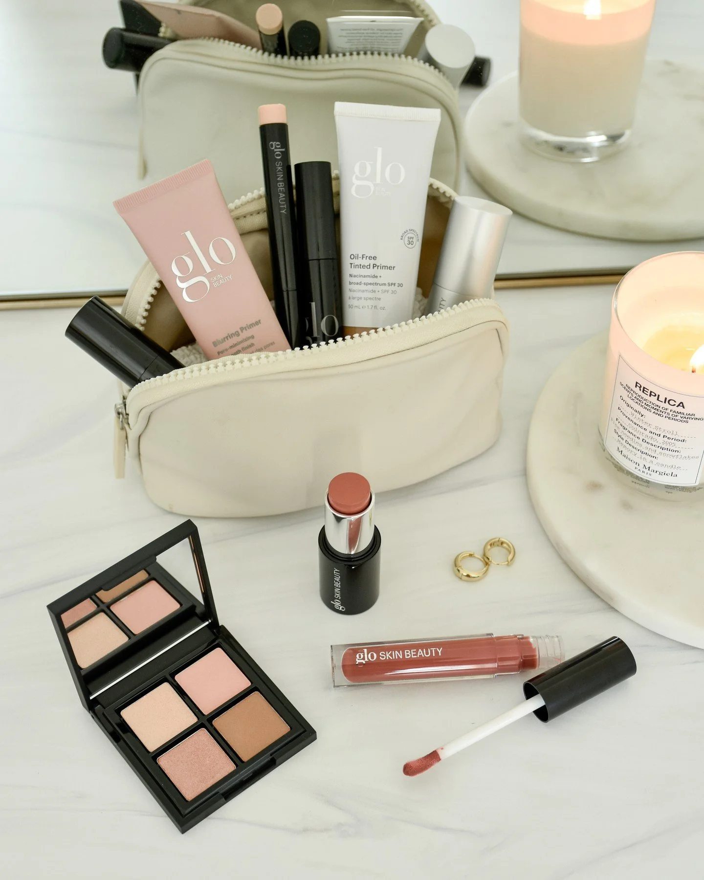 What's in your makeup bag? 💄✨ Here's a few of our summer essentials:

🤍 Cream Bronze Stick in Soft Glow
🤍 Cream Blush Stick in Hush
🤍 Oil-Free Tinted Primer
🤍 Conditioning Lip Gloss in Secret Agent
🤍 Blurring Primer
🤍 Eye Shadow Quad in Cool G