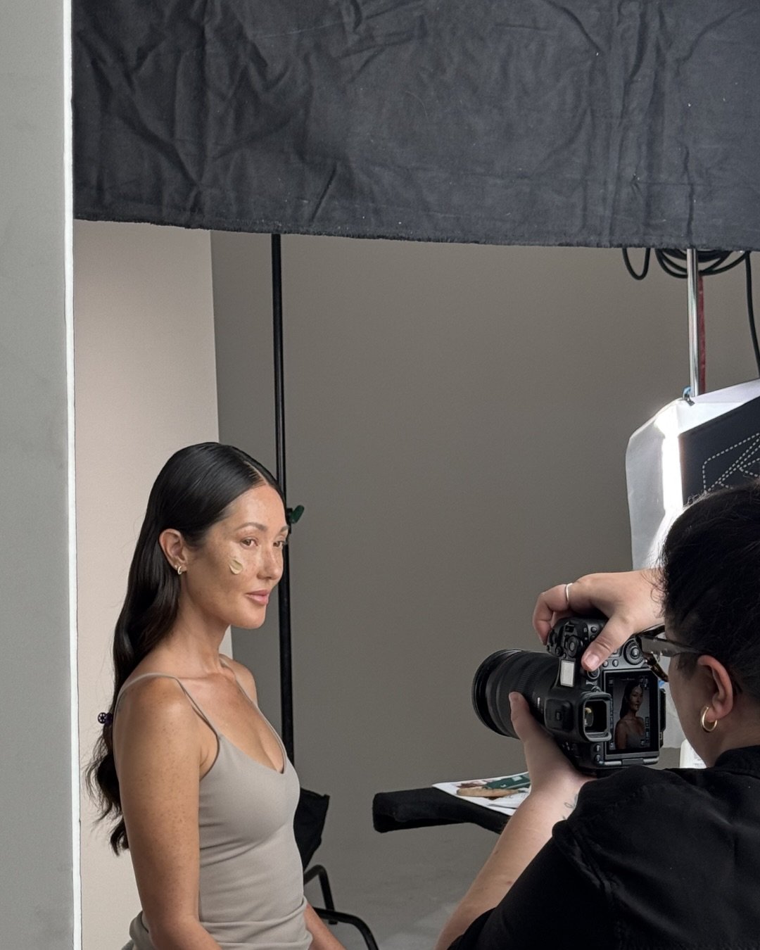 From our artists and aestheticians to the spaces they create, moments behind the scenes, and inspiration from Paris Fashion Week. This is what&rsquo;s been shaping our vision.

A blend of beauty, artistry, and everything in between.