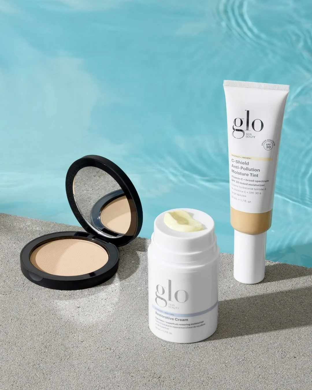 Long weekend, lighter layers, and SPF always.
Stepping into summer with skin that&rsquo;s protected, radiant, and ready.