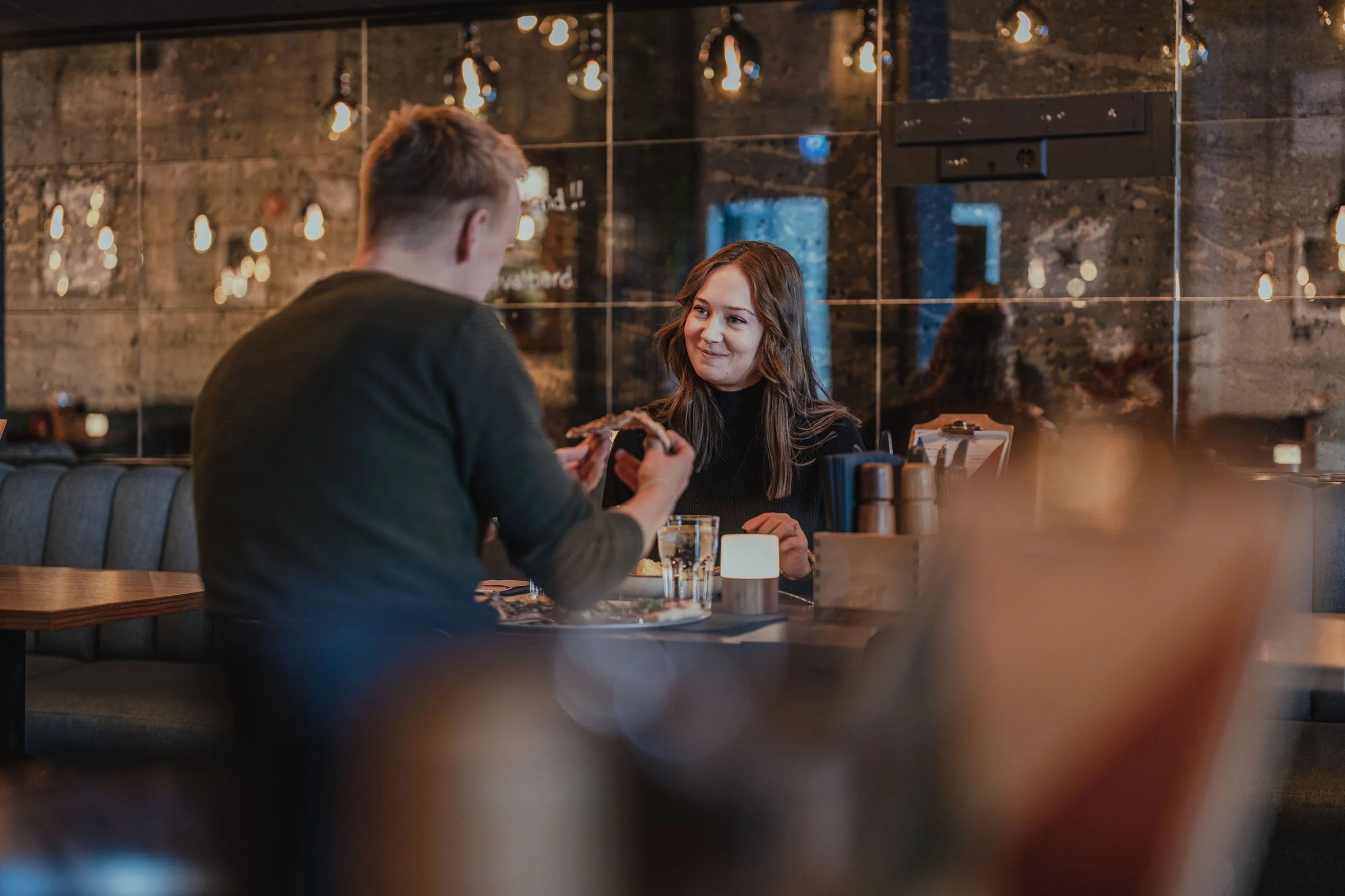 Hurtigruten-Svalbard-Longyearbyen-Radisson-Blu-Polar-Barentz-Gastropub-Ragnhild-Utne-17.jpg