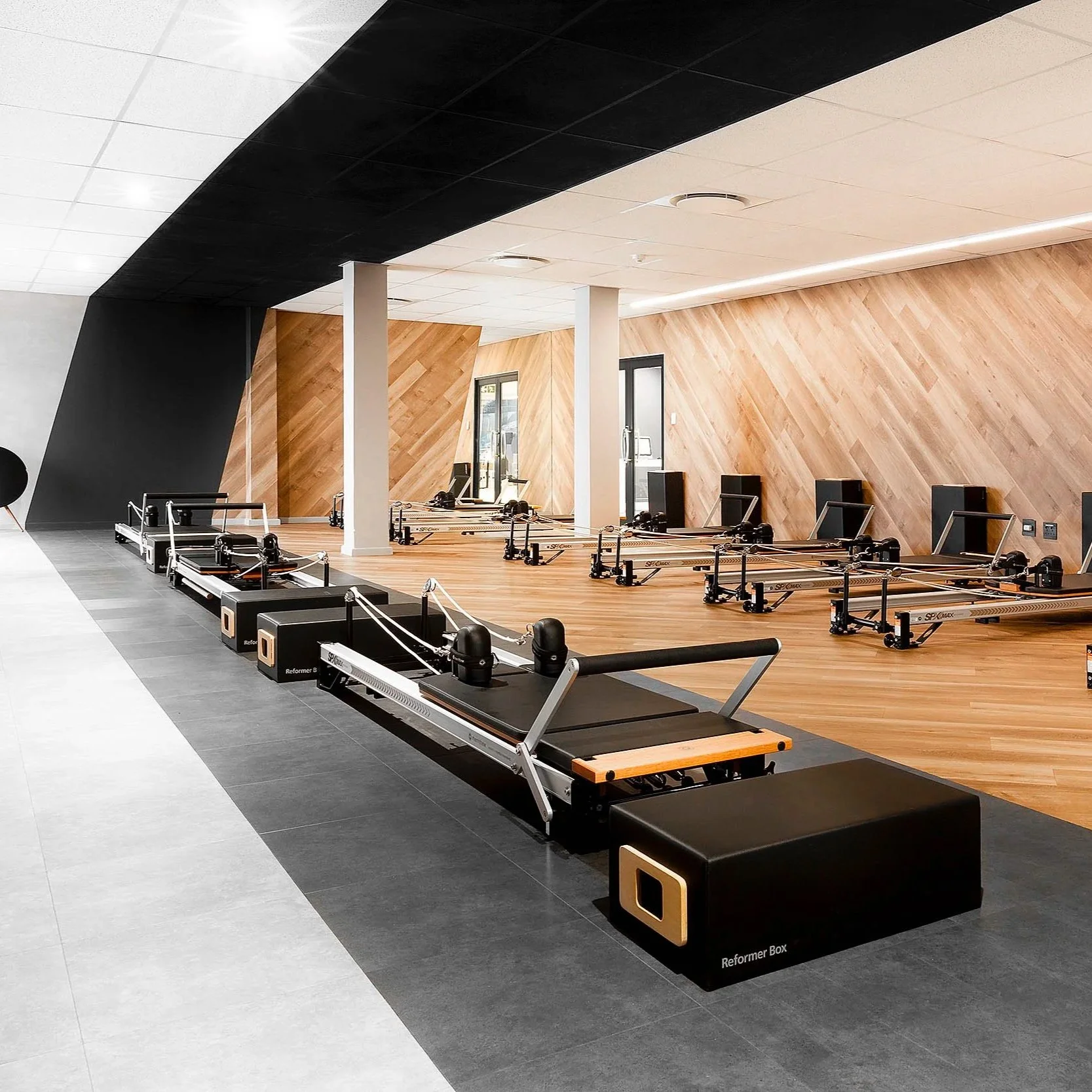 Architecture-photographer-Humewood-ReformerPilates-VirginActive-1.jpg