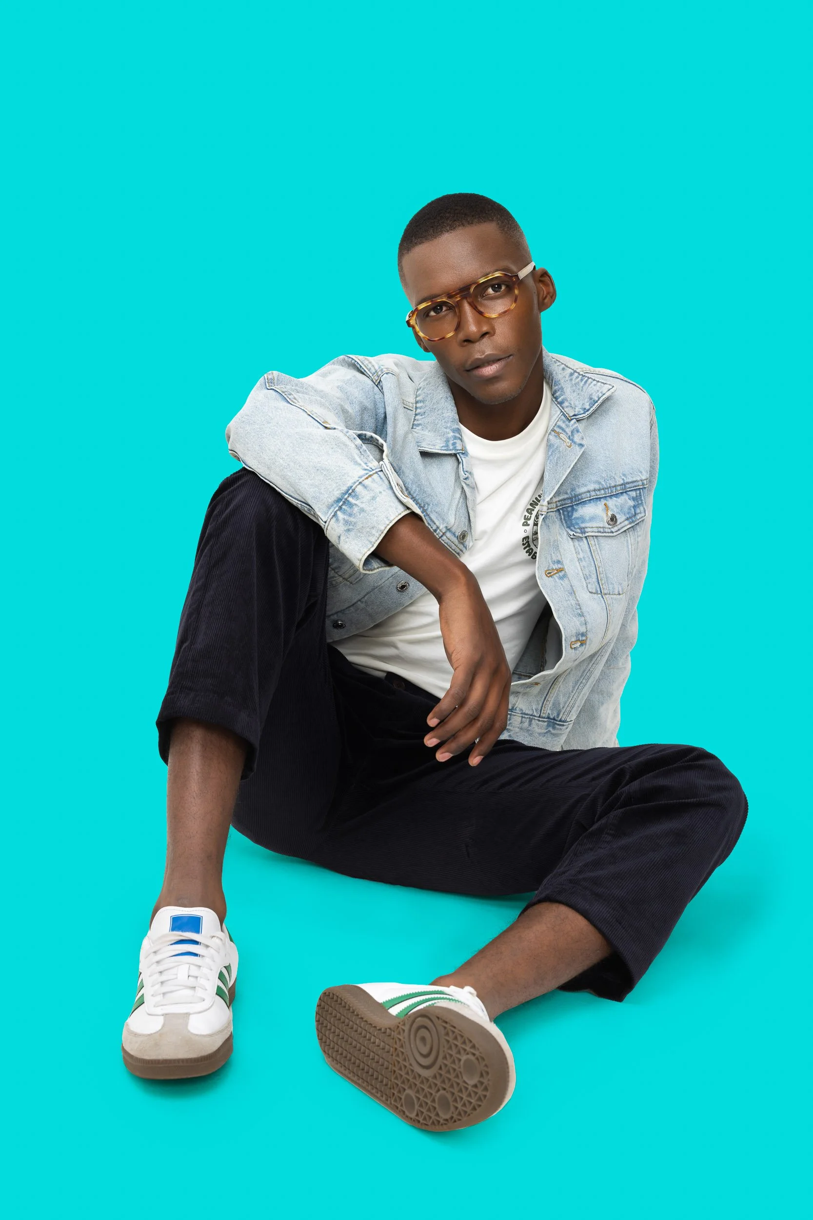 Youth-fashion-studio-photoshoot-4.jpg