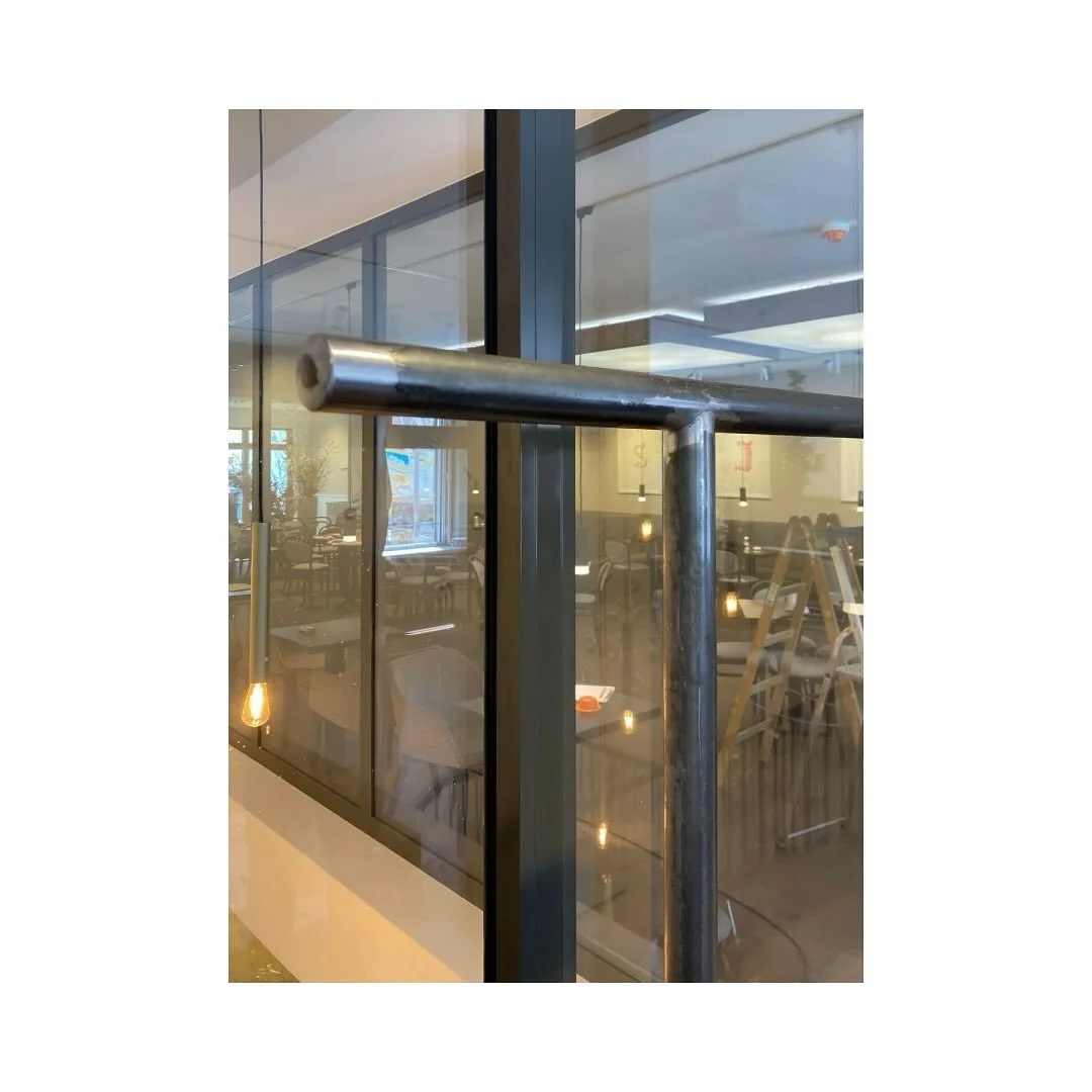 Und die Details entwickeln sich Schritt f&uuml;r Schritt weiter, sodass die Prototypen anschlie&szlig;end modelliert werden konnten.

#haushipp #hipp #pfaffenhofen #cafe #holzm&ouml;bel #designm&ouml;bel