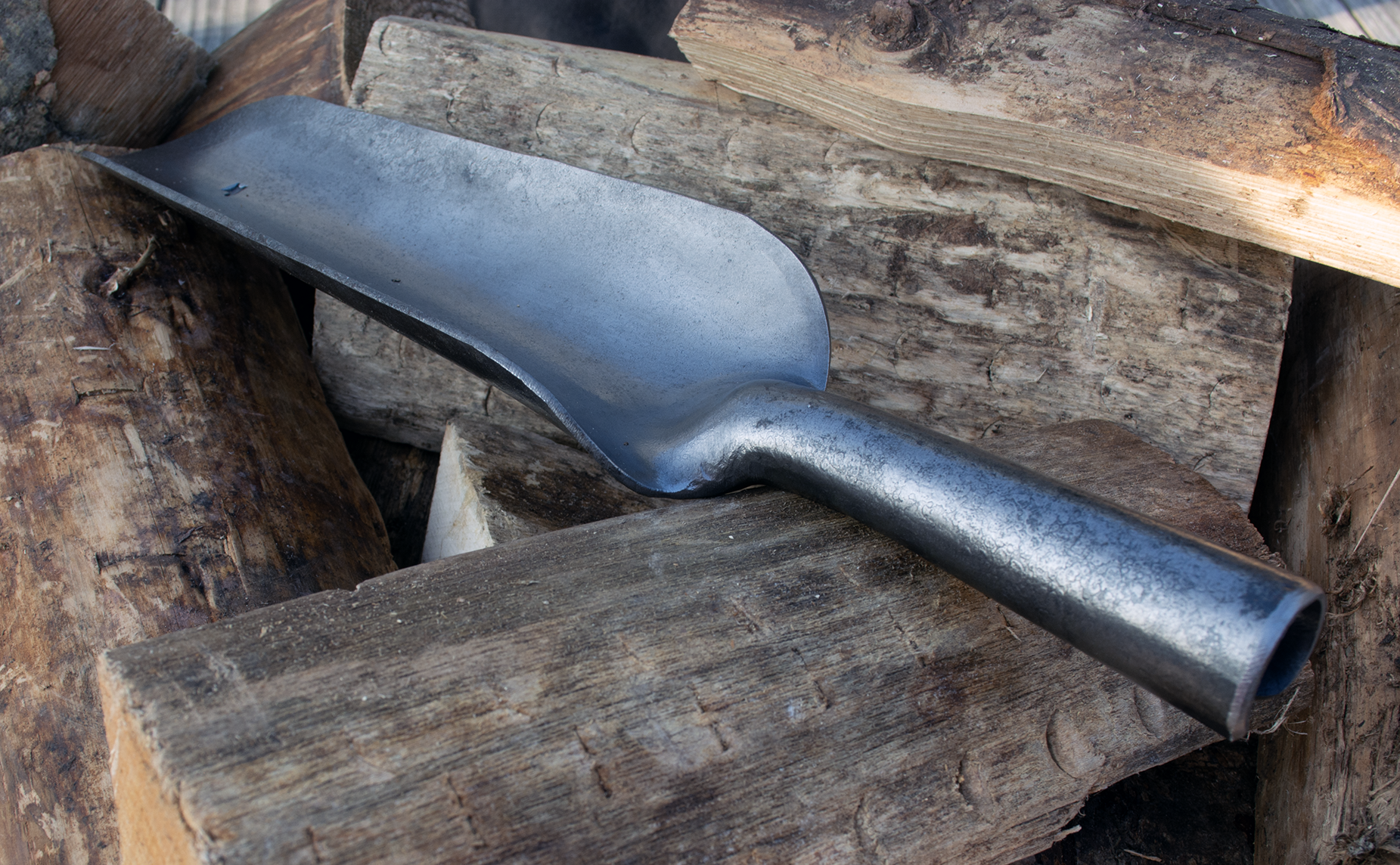 blacksmith tough trowel.png
