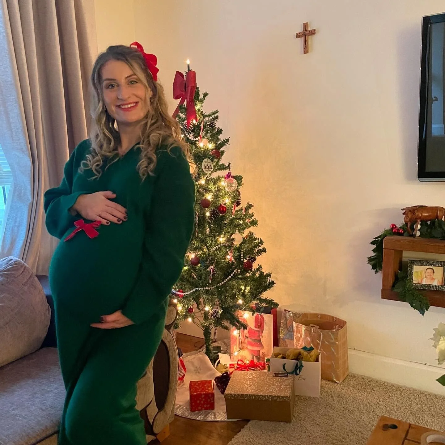 Happy New Year! ✨ Thank you to all my wonderful clients for your continued support and loyalty over the years&mdash;it means so much. The babies are still snug and cozy, but not long until they make their big debut! Here&rsquo;s to a healthy and happ