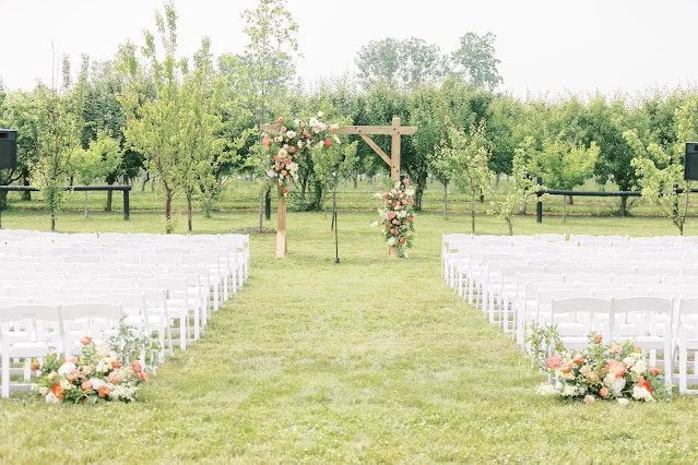 portraits-37-niagara-wedding-planner-a-divine-affair-.jpg