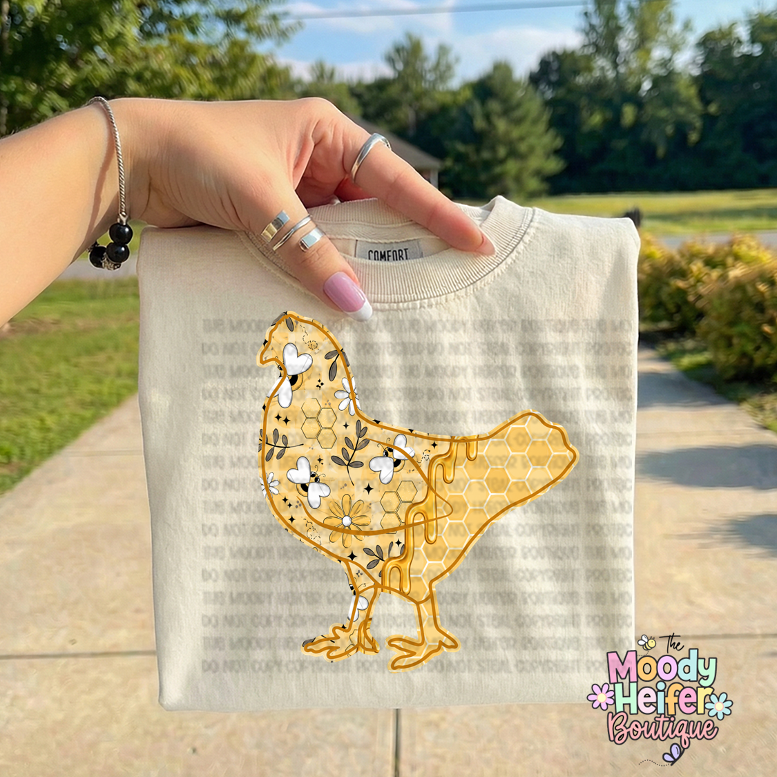 honey bee chicken.png
