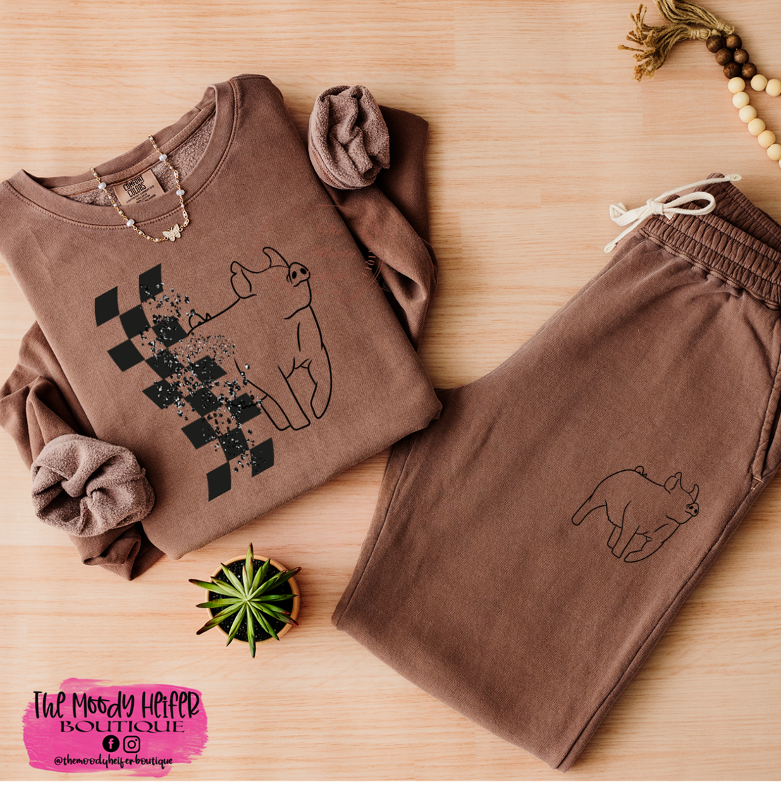 espresso checker pig sweat set.png