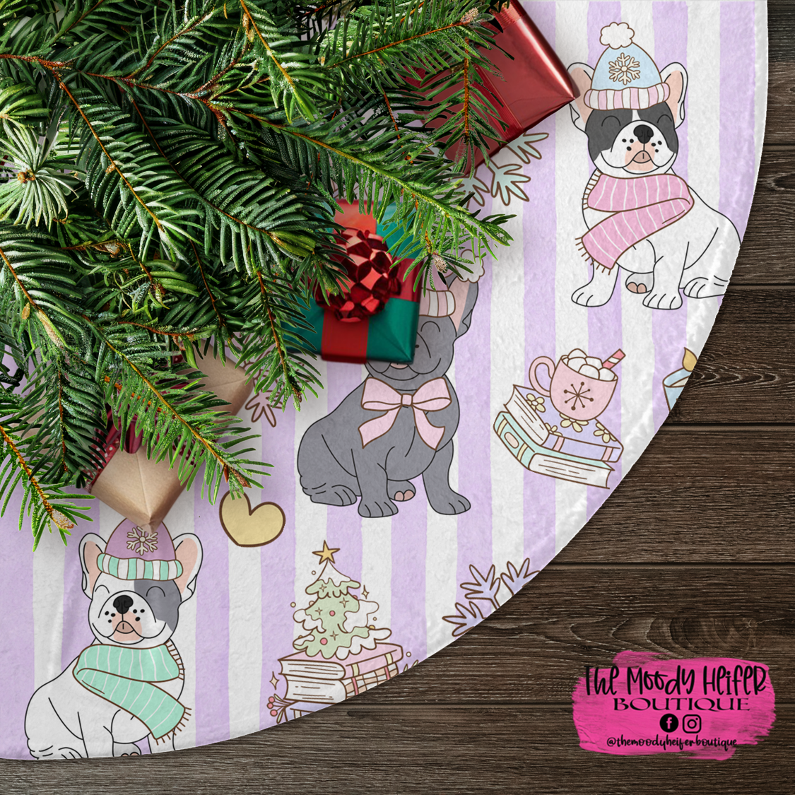 cozy christmas tree skirt.png