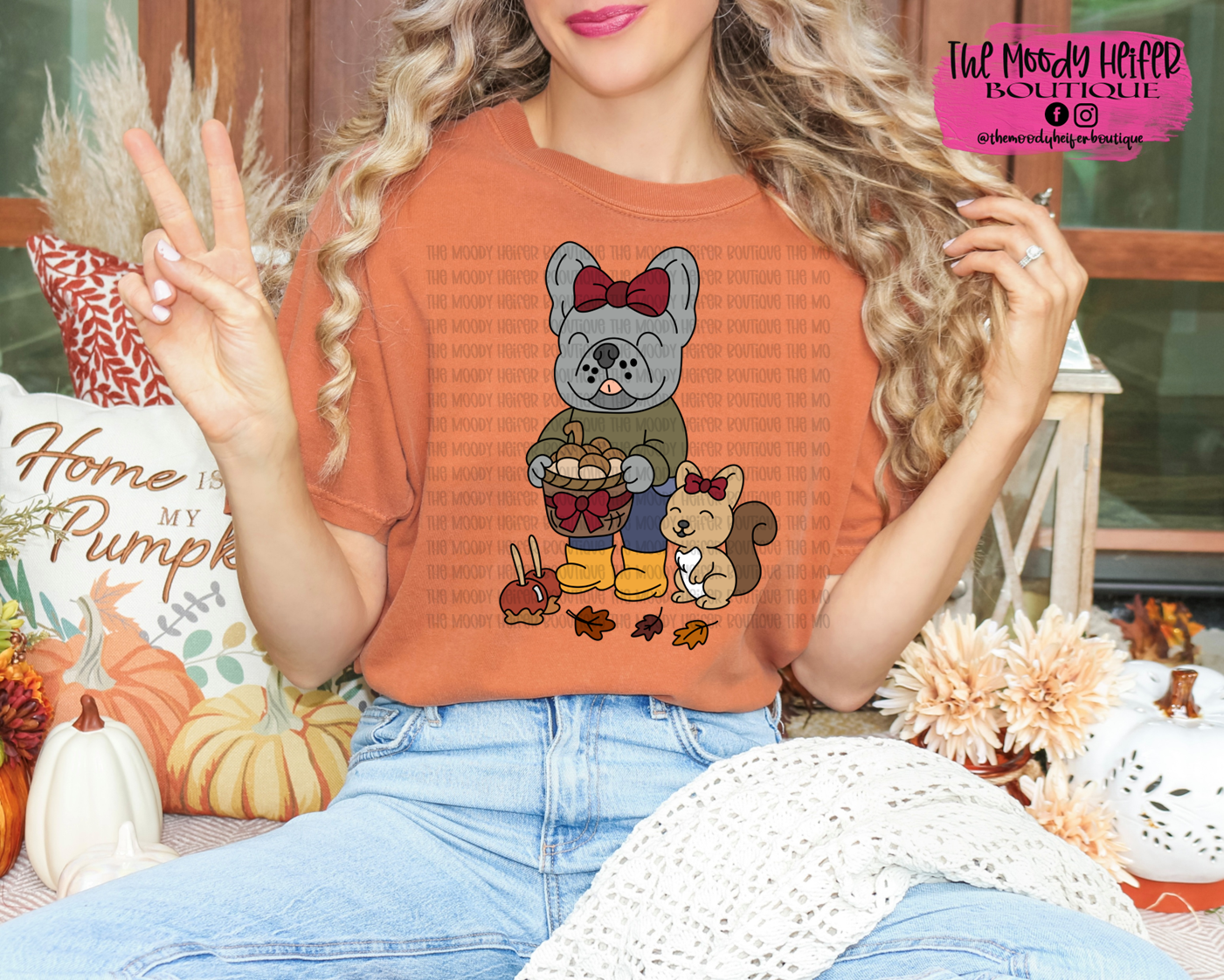 frenchie fall friend squirrel.png