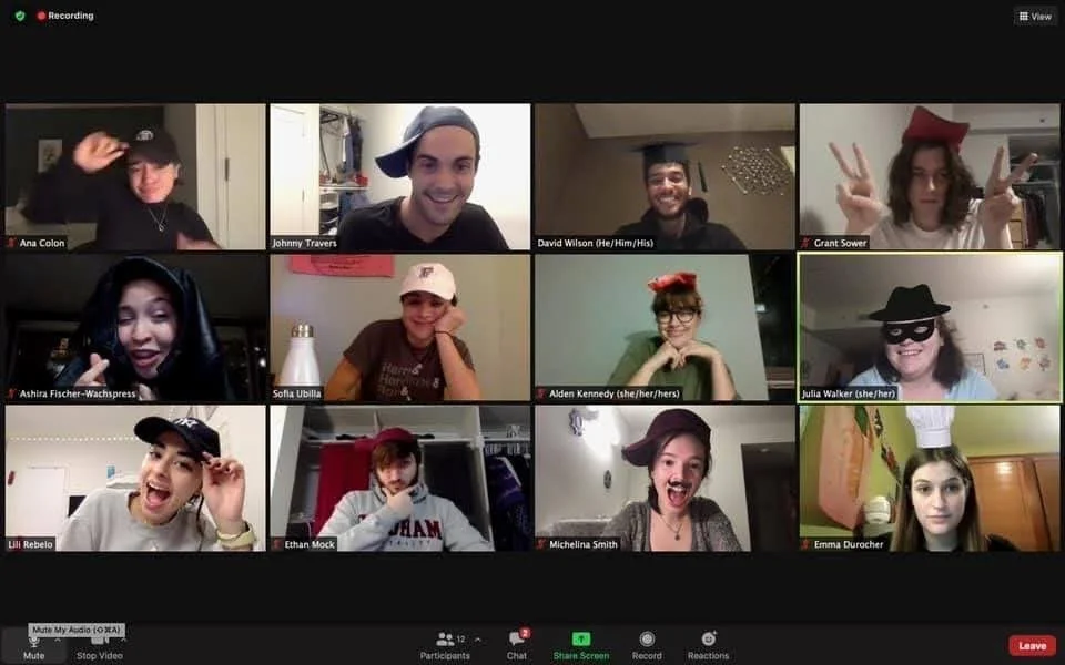 Cast and Team photo from Zoom production of Valor, Agravio, y Mujer