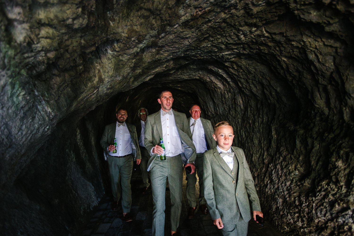 Tunnels Beaches Wedding Photographer-17.jpg