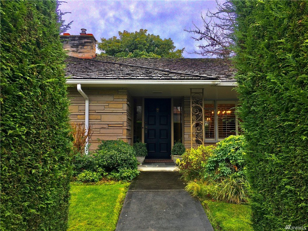 1927 Blenheim Dr E, Seattle | $1,730,000*