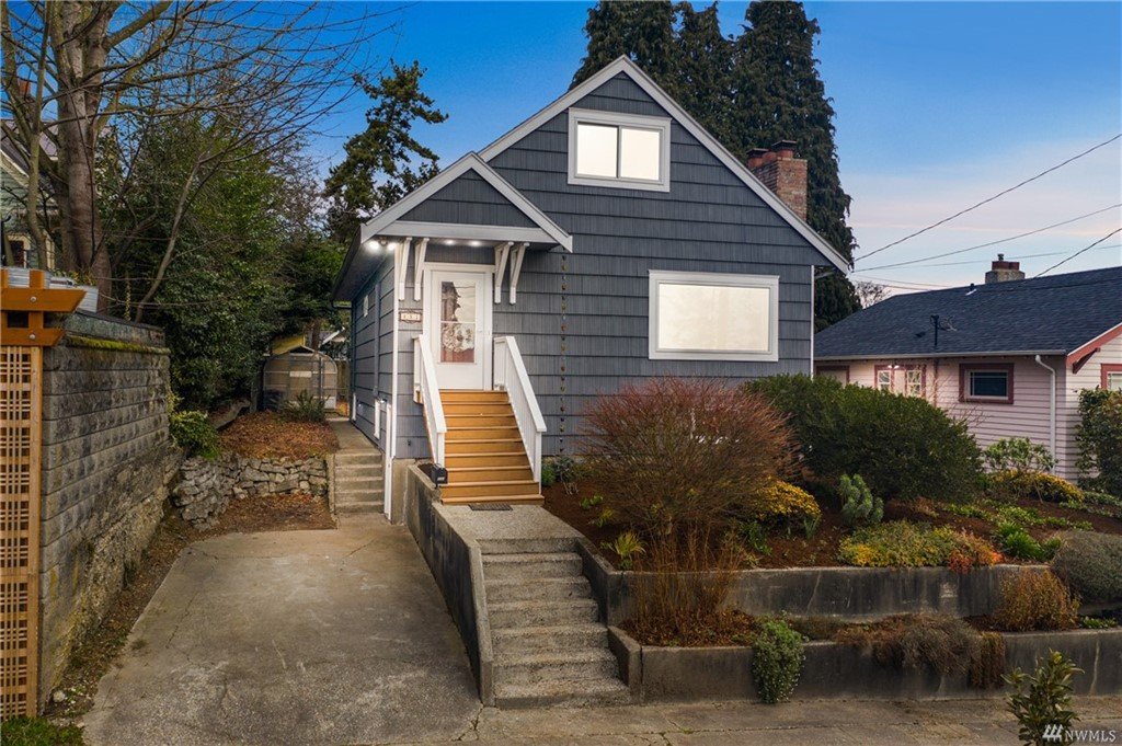 332 NE 59th St, Seattle | $1,000,000*