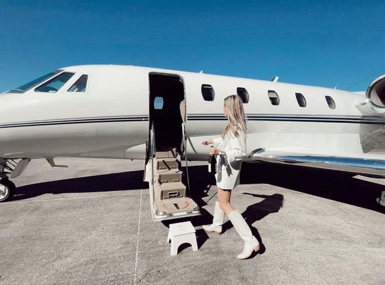 H-Town Concierge makes traveling easy ✈️ 

We specialize in private luxury travel arrangements.  We&rsquo;ll gather all of your important details and go to work collecting options for you. Once you make your selections, we&rsquo;ll make the reservati