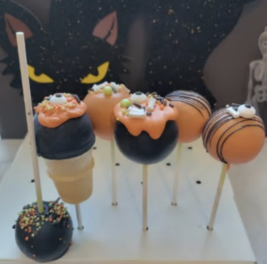 Mommy + Me Cake Pop Class