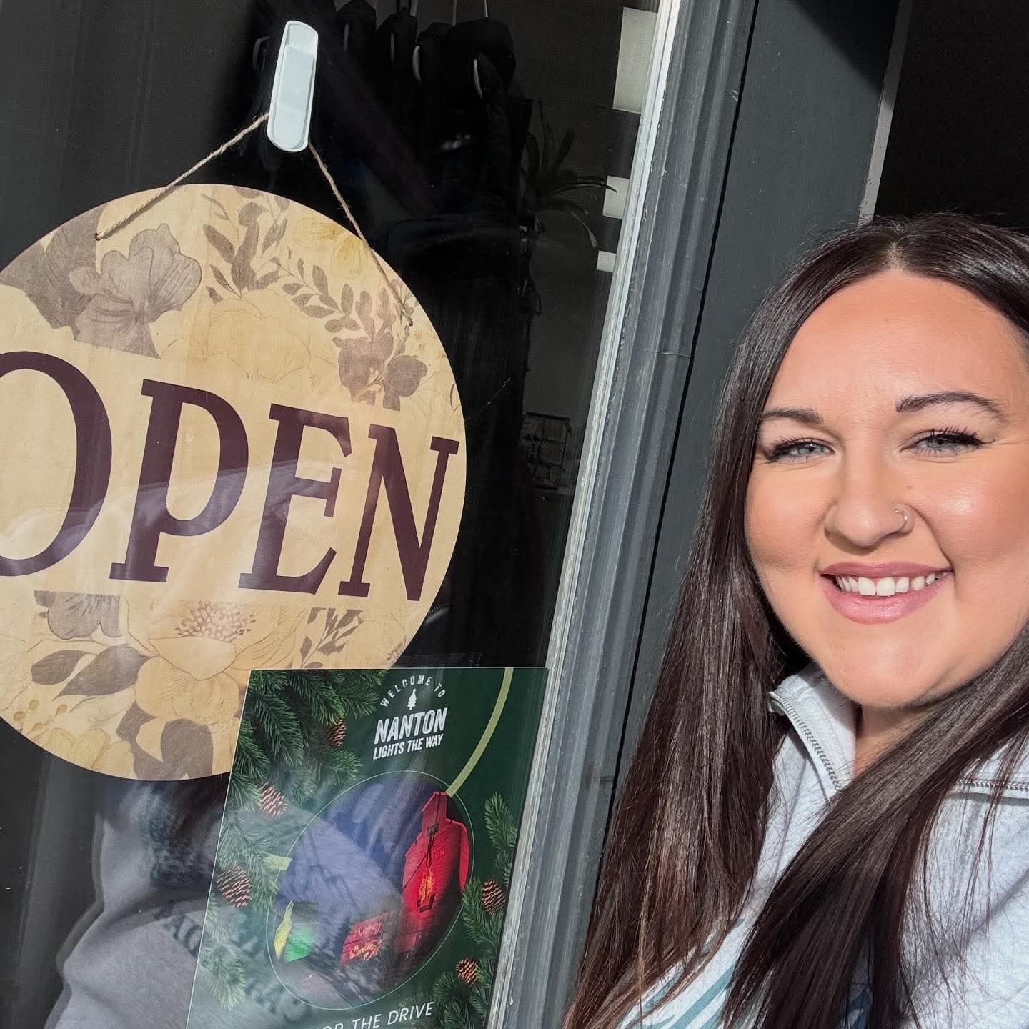 Congratulations to Courtenay at @ceeleeboutique on her one year anniversary in downtown Nanton. Need a t-shirt made for a Special occasion? She's there for you. Be sure to say hi this weekend. Check her Facebook page for updates.
#2025chambermember #