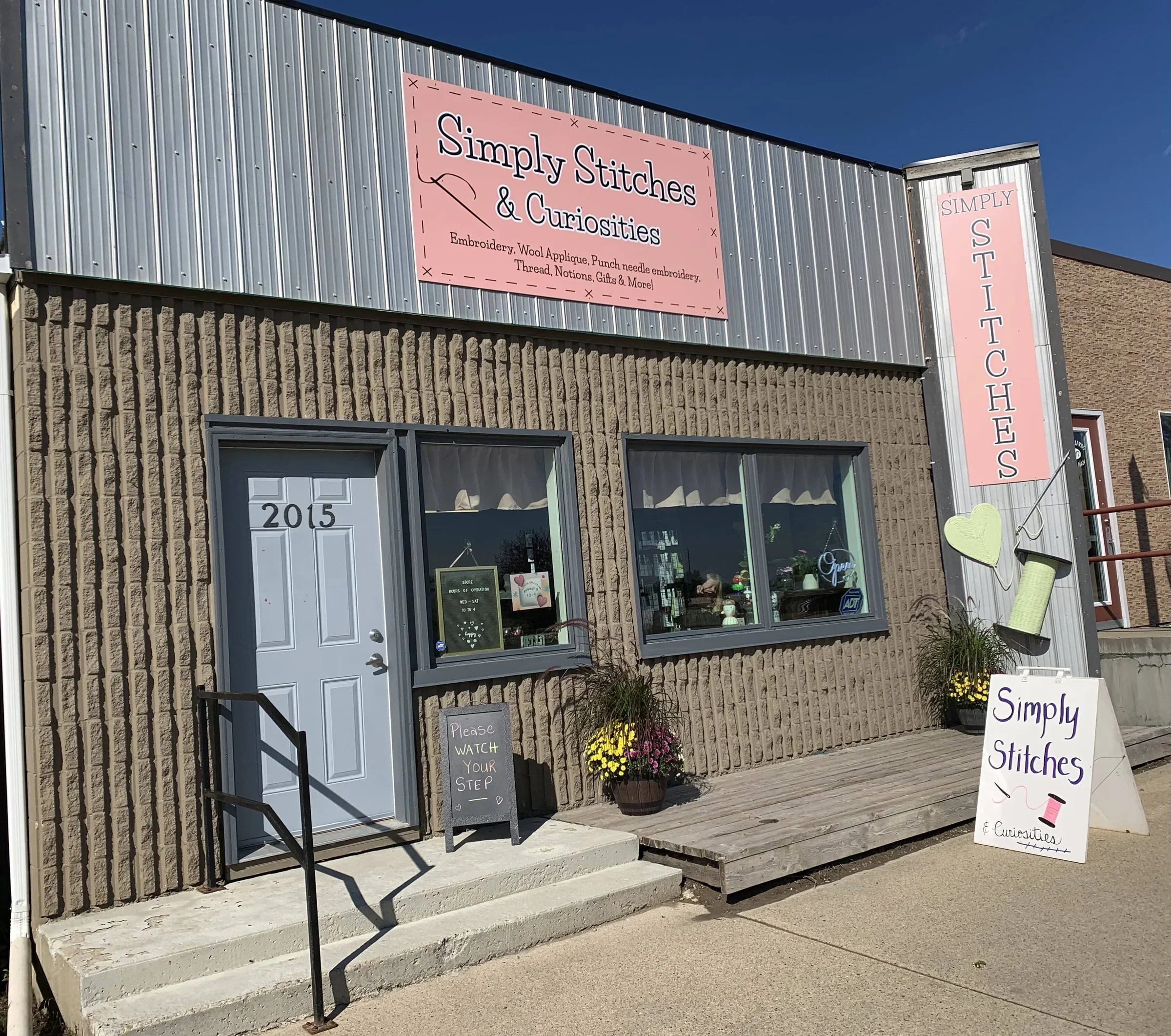 Simply Stitches &amp; Curiosities