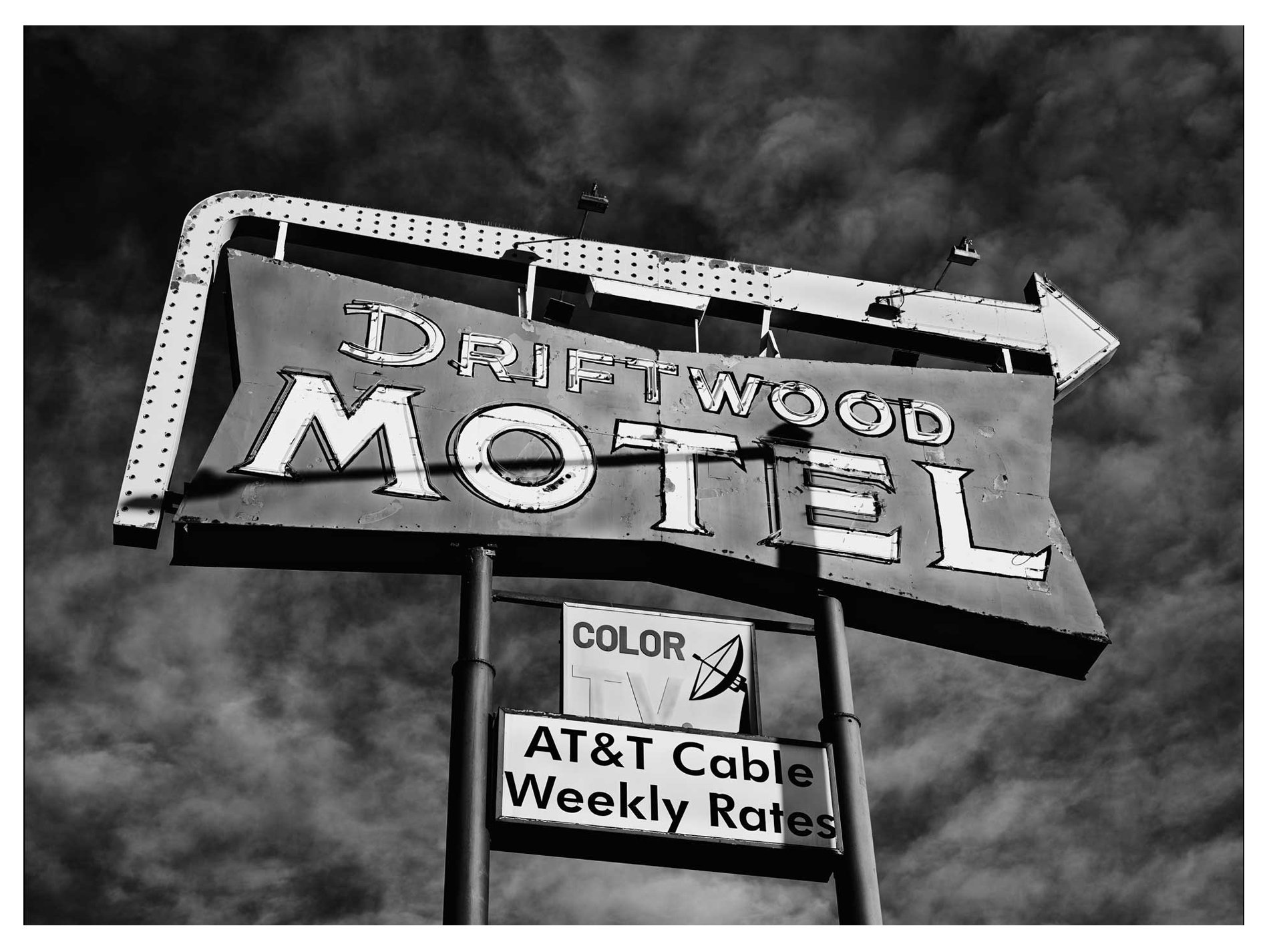 DriftwoodMotelColfaxAvenueDenverColorado.jpg