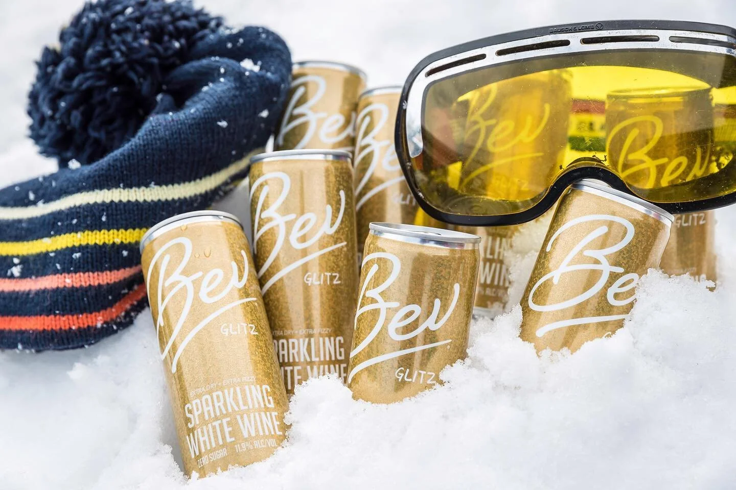 Only the essentials for Apr&egrave;s 🥂