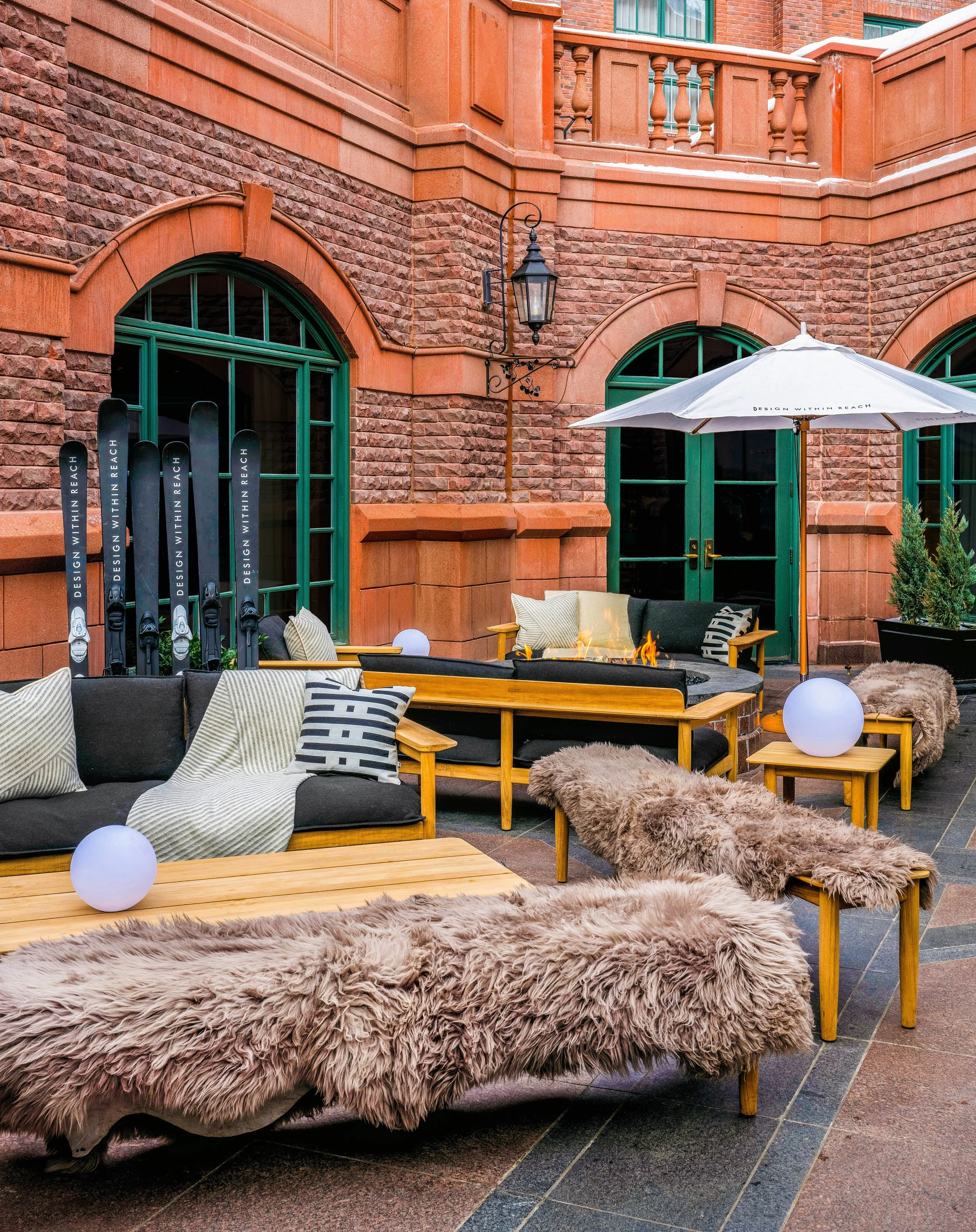 Snowlodge.1.21.23.55 (2)-min.jpg