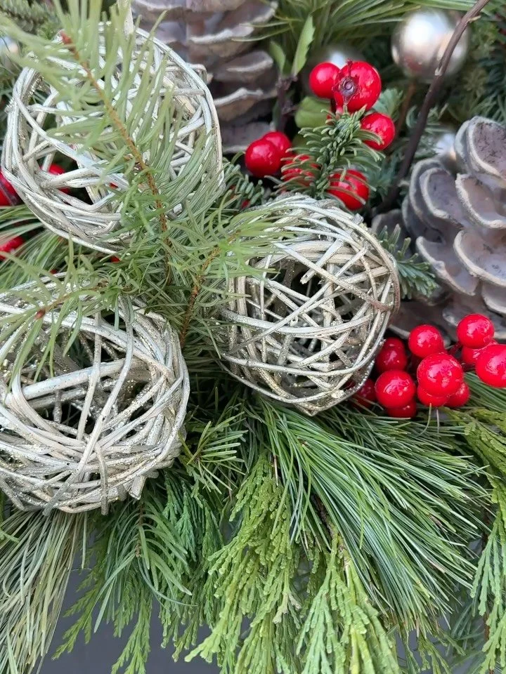 All the traditional Christmas vibes with these red, gold, and green beauties.