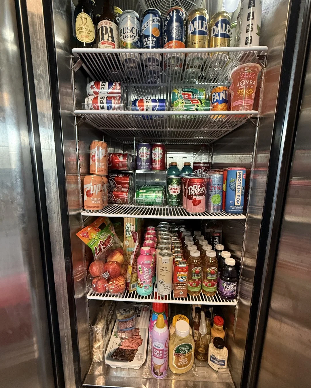 If you don&rsquo;t have a garage fridge are you even from the Midwest? And a well-organized garage fridge takes your Midwestern to Expert Level status.