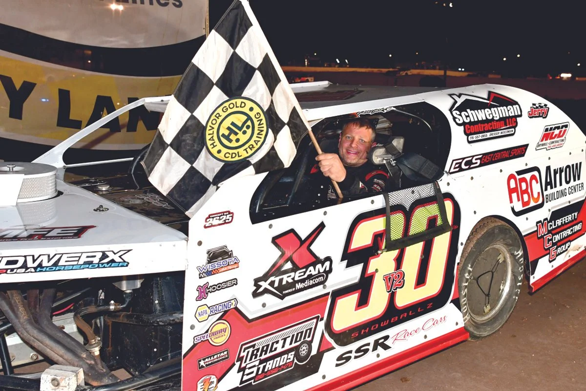 9-9 Page 22 | ATD Racing News
