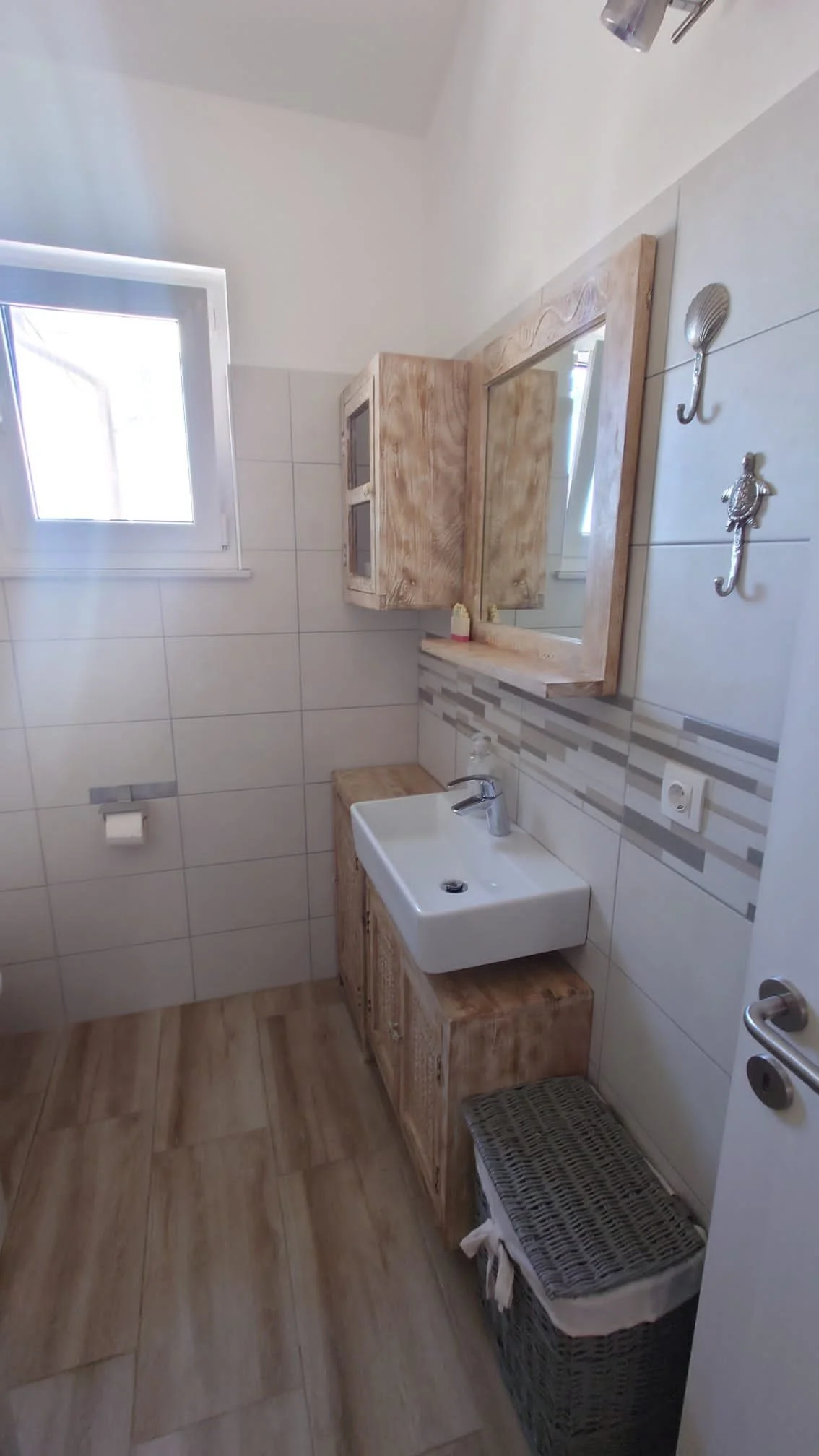 WhatsApp Image 2022-11-23 at 10.52.01.jpeg