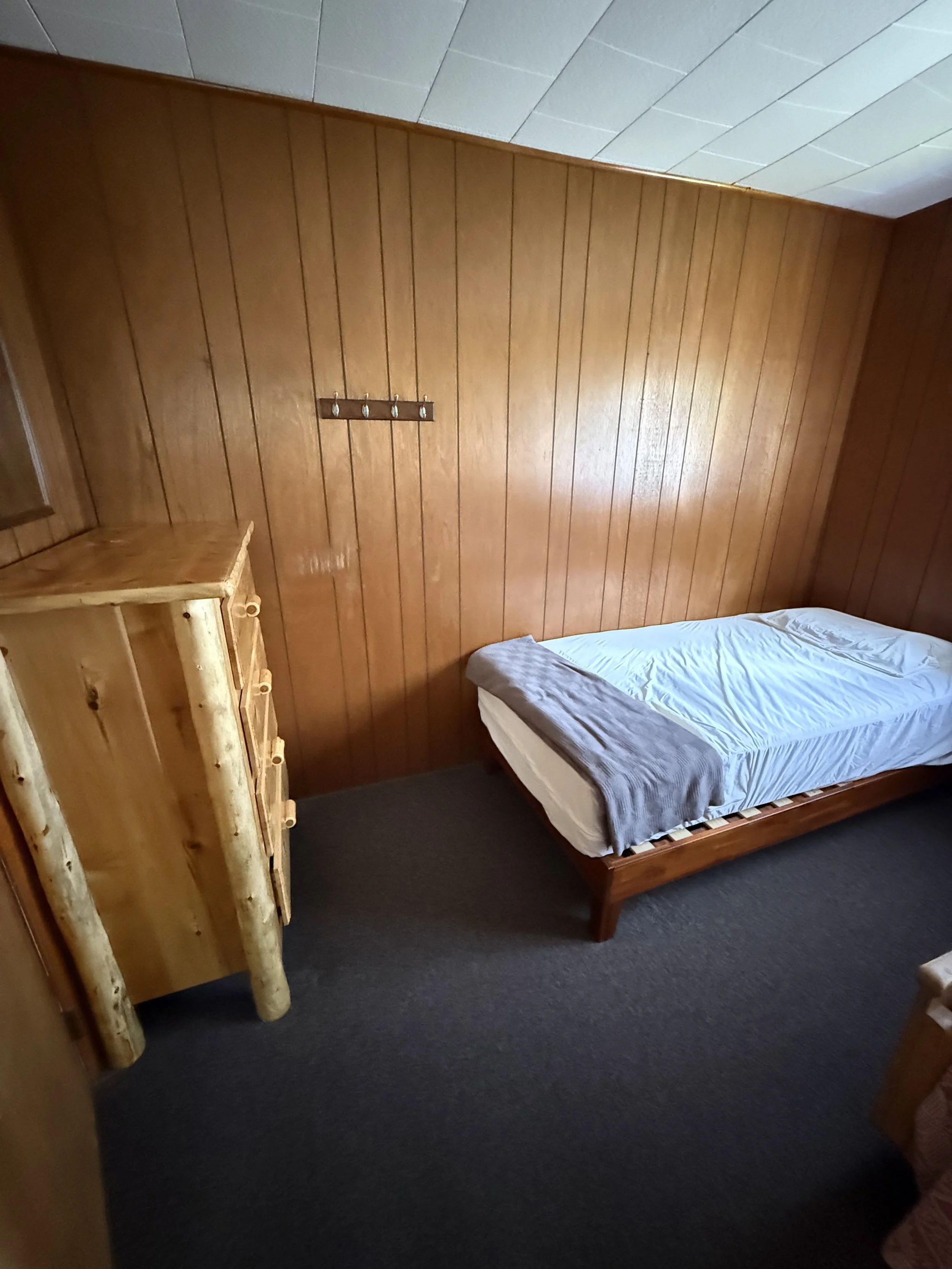 lakeview up bed2.jpeg