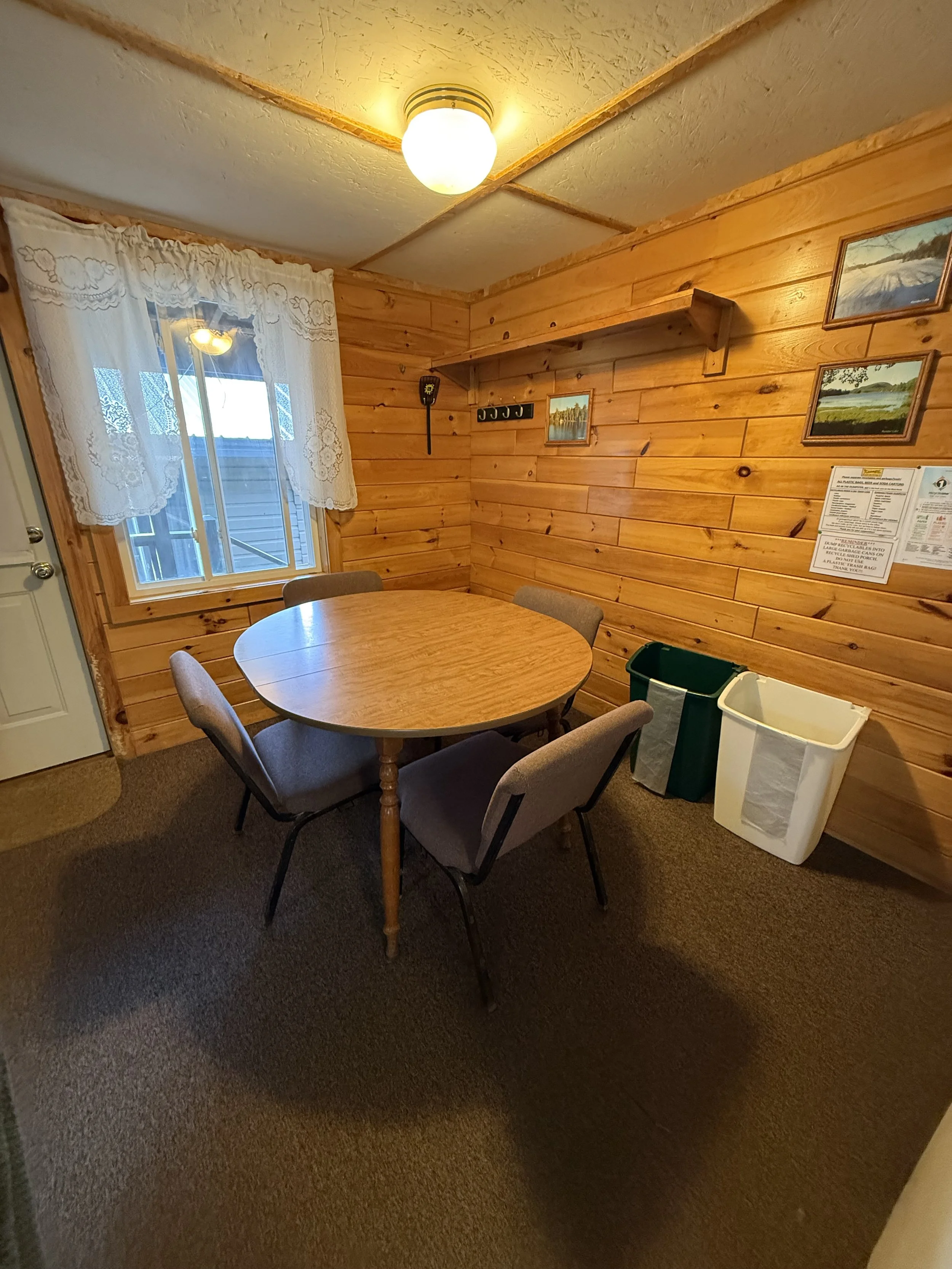 tamarack dining.jpeg