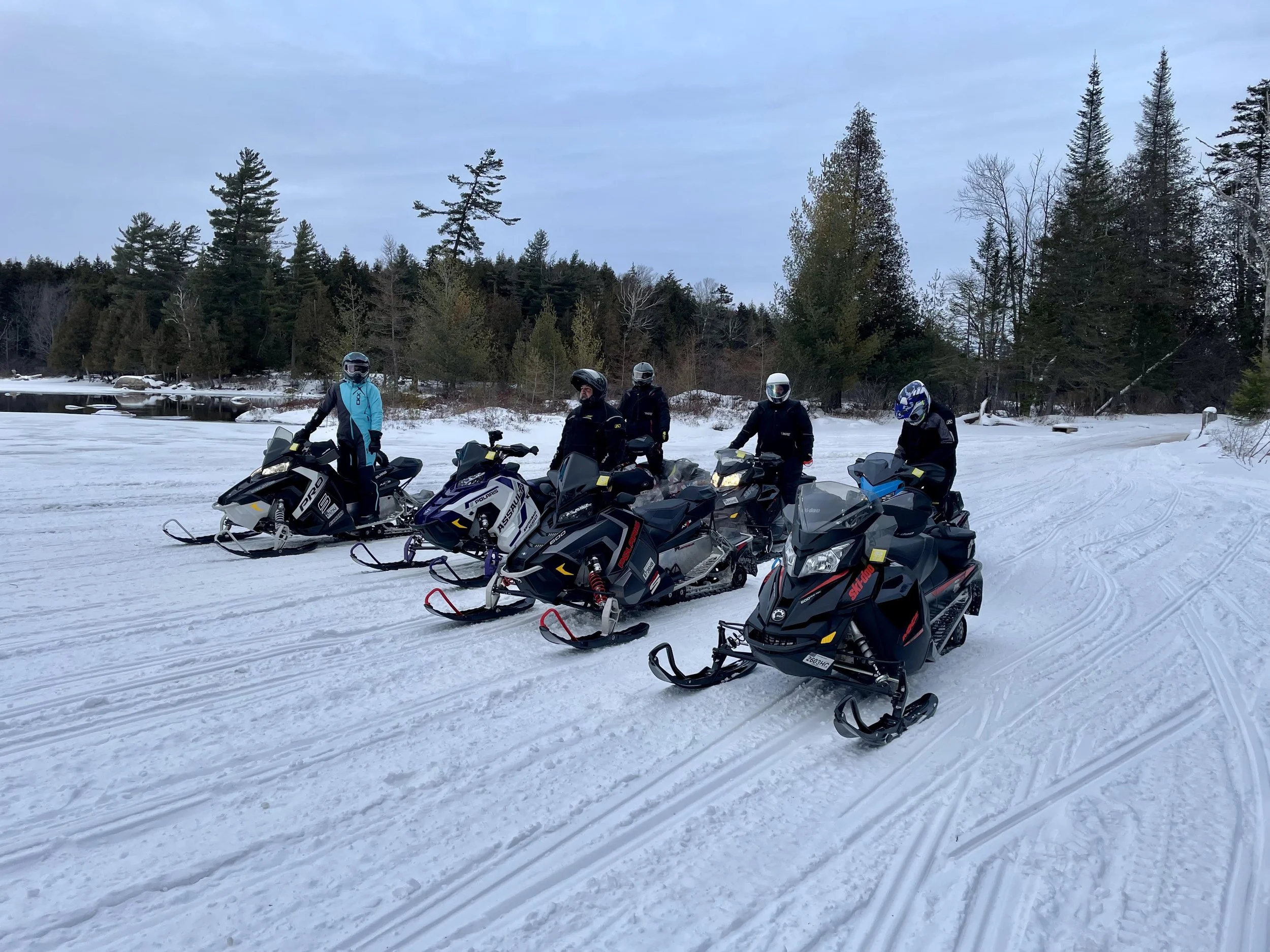 group snowmobile.jpg