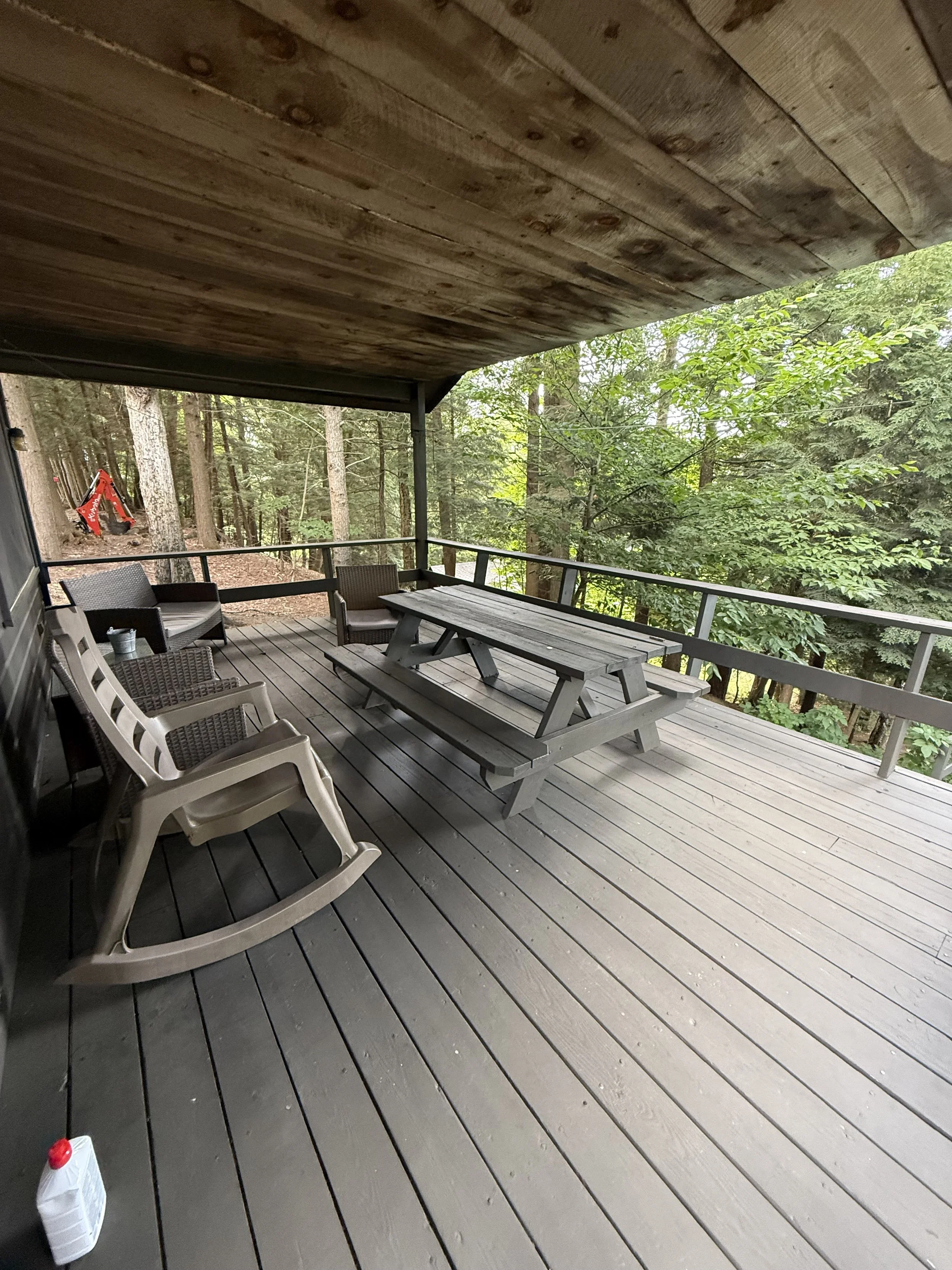 cedar deck.jpeg