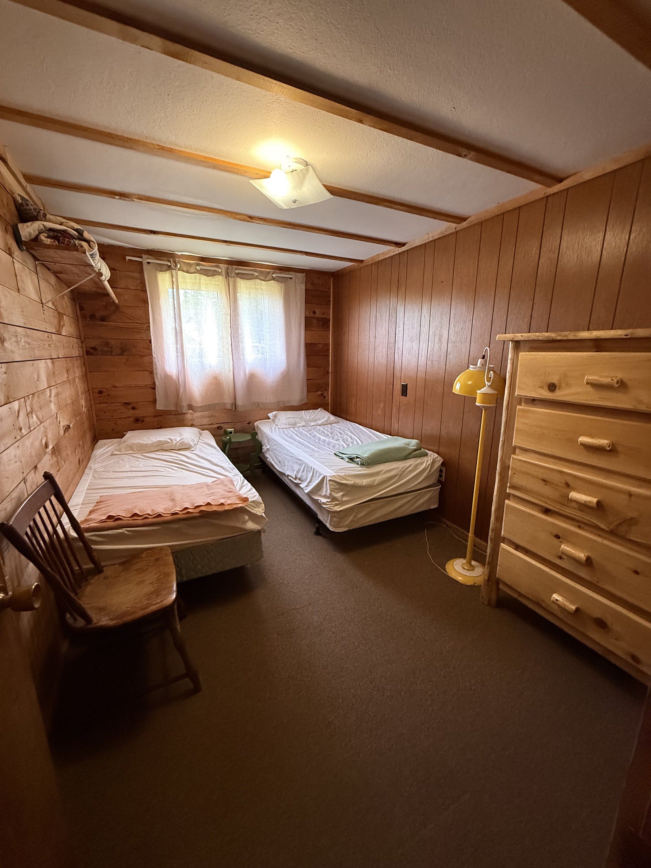 lakeview down bed2.jpeg