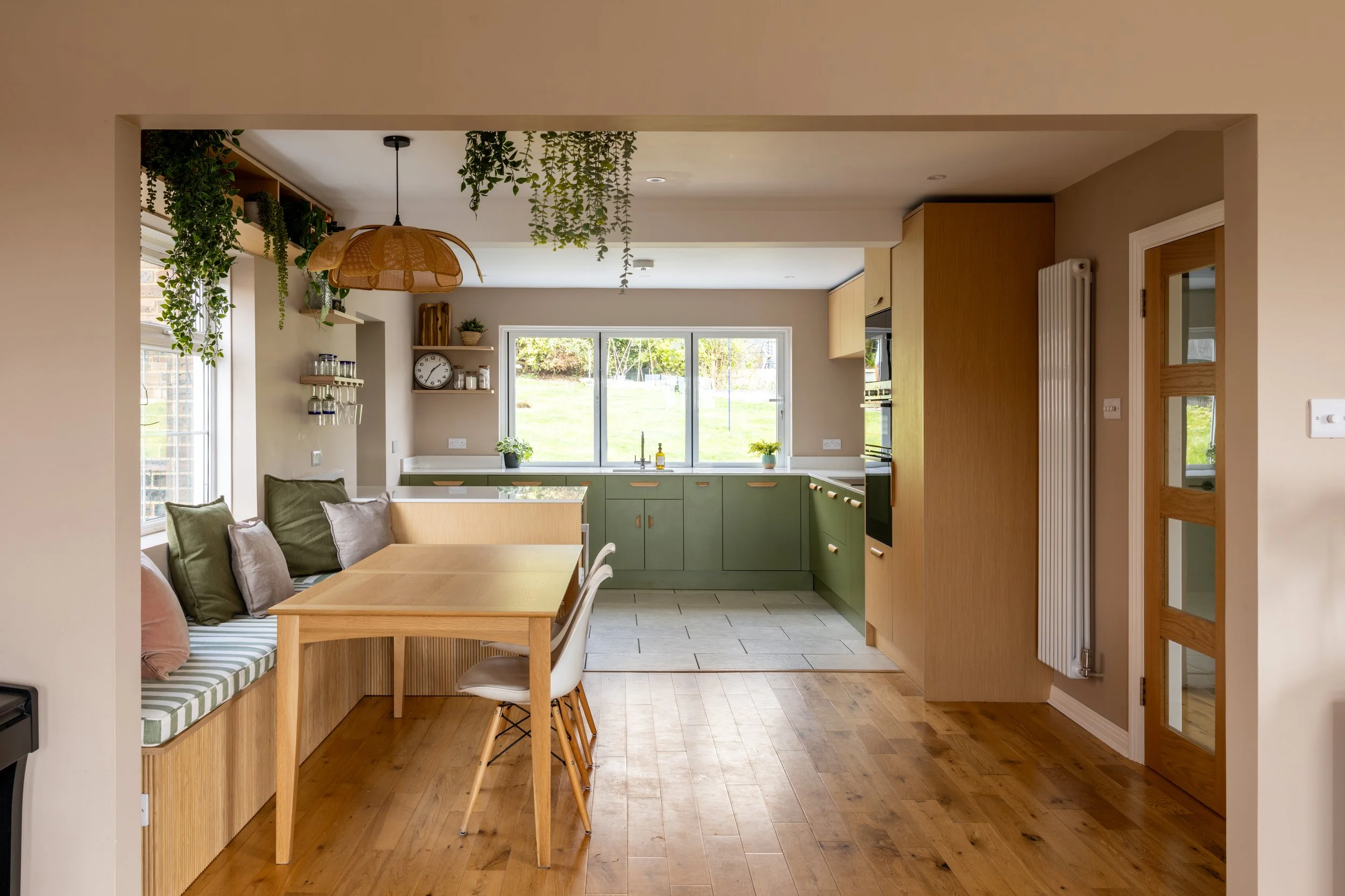 10 Deanway-17.jpg