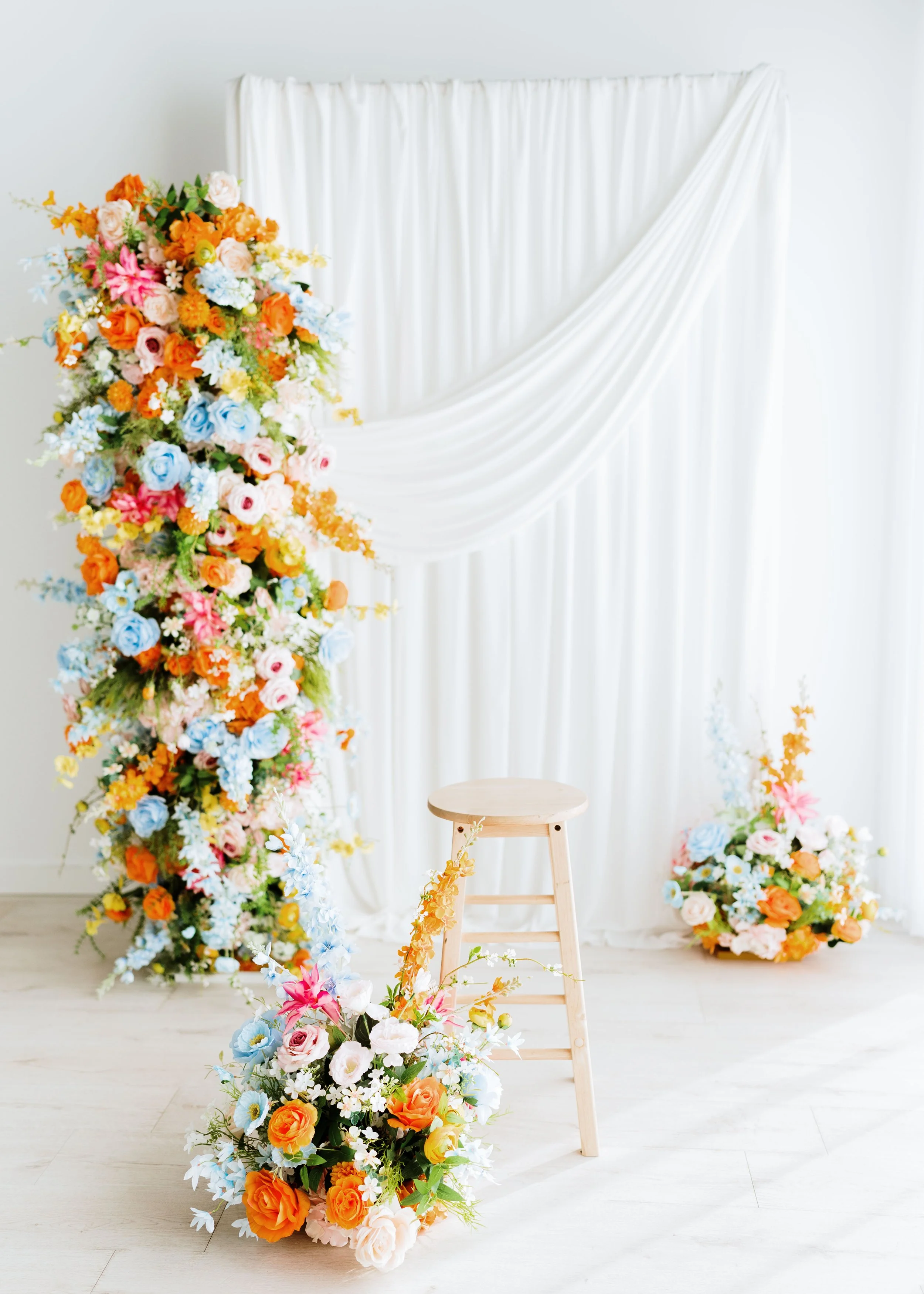 Spring Garden – Mother’s Day Setup
Located beside Studio B’s large window
Available from April 4-May 18