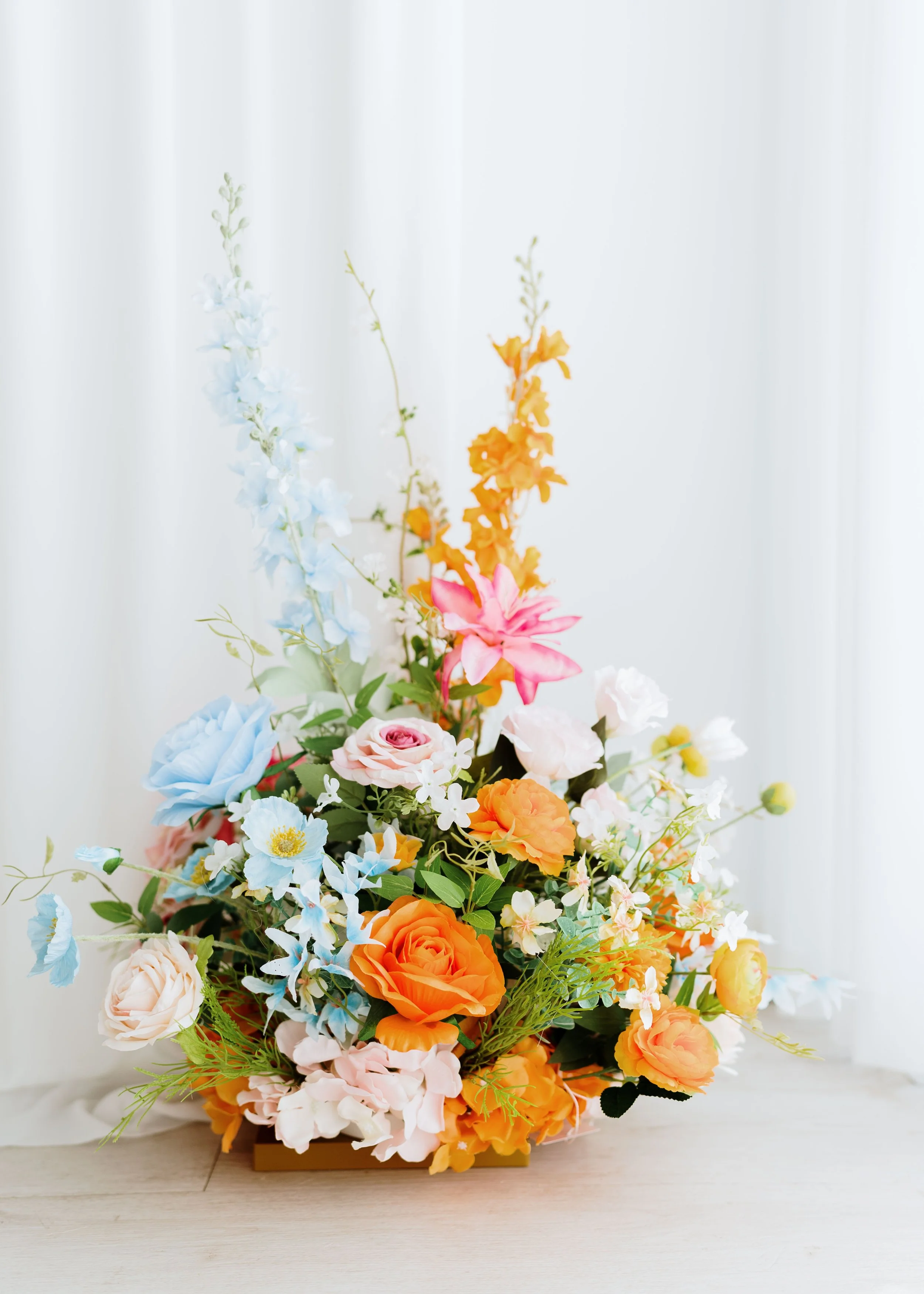 Spring Garden – Mother’s Day Setup
Located beside Studio B’s large window
Available from April 4-May 18