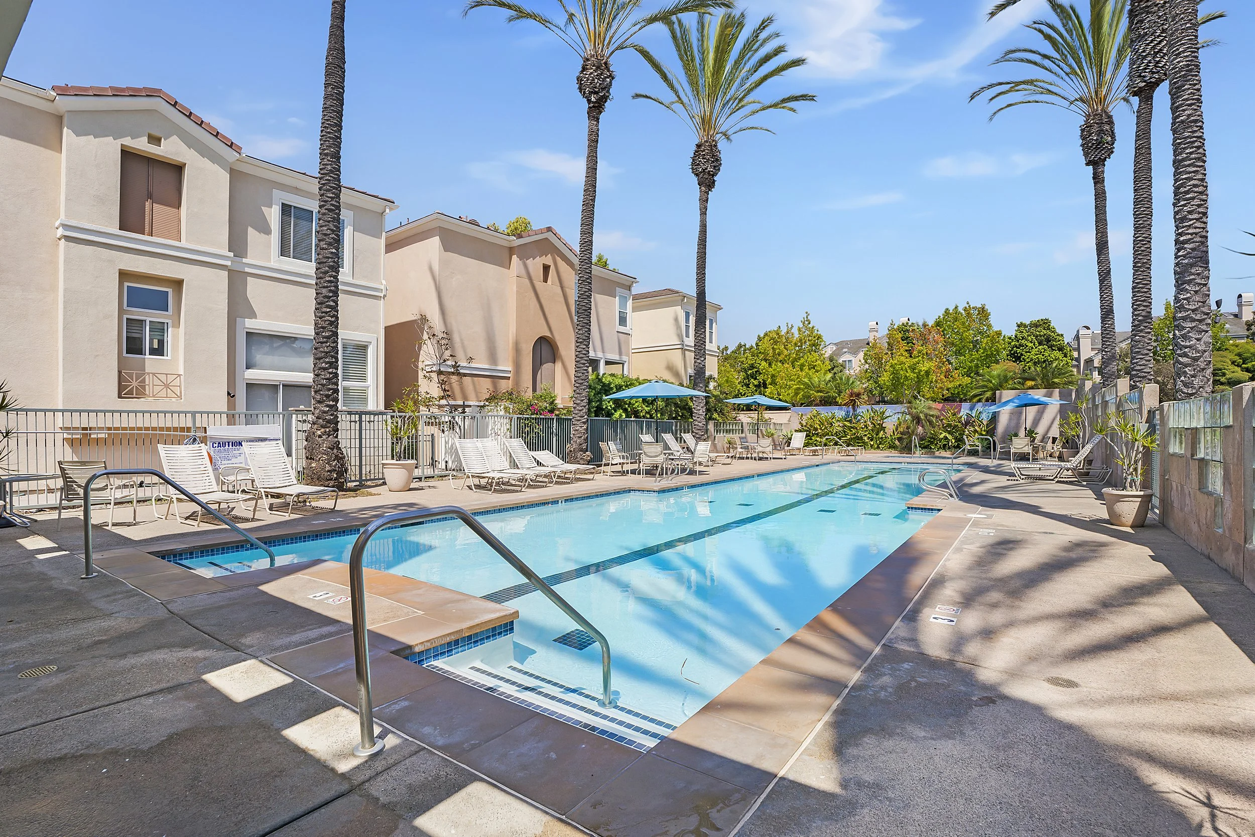 12646 Carmel Country Rd - 22.jpg