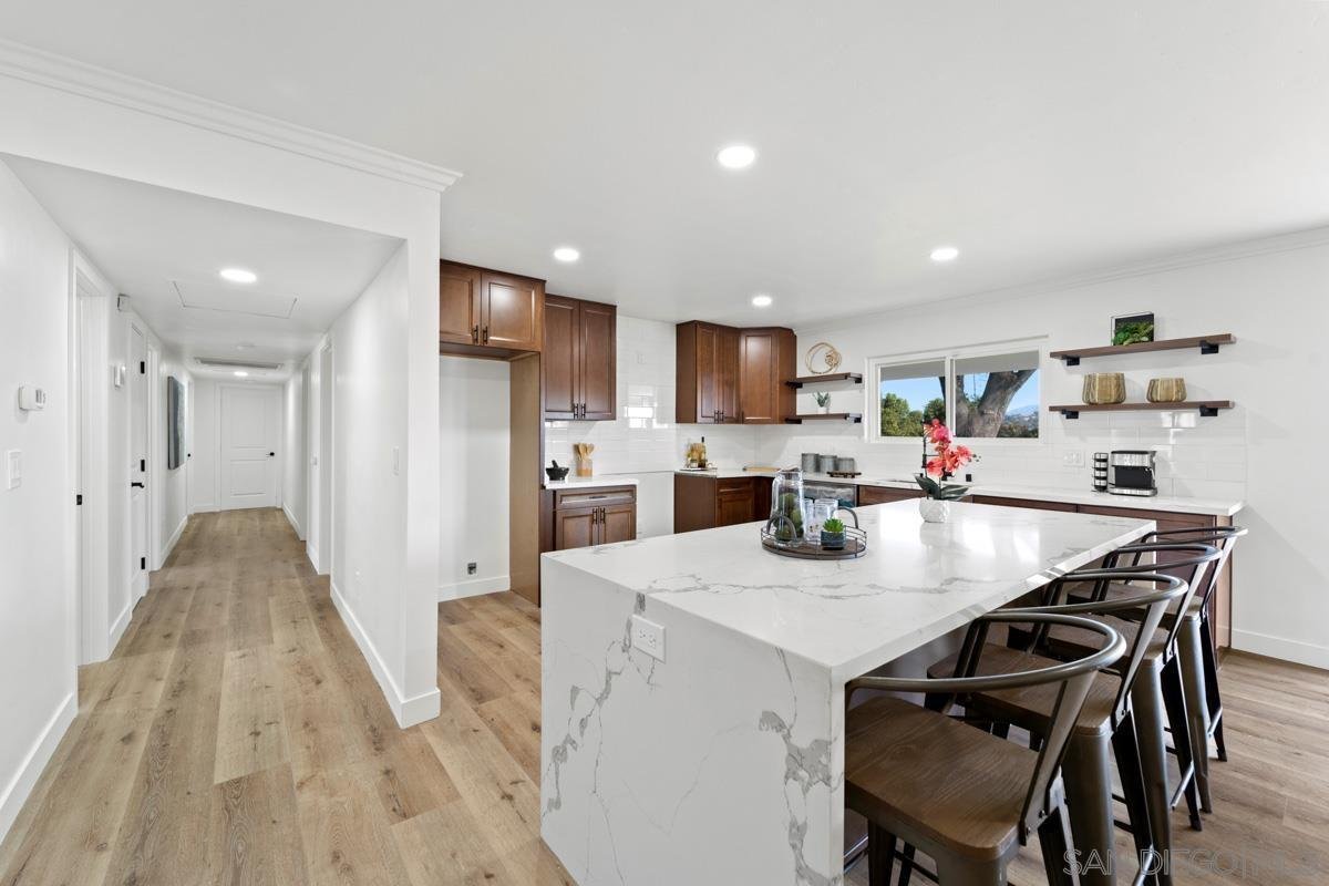 1693-grossmont-dr-kitchen-4.jpeg
