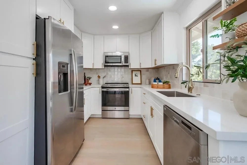 3113 Avenida Topanga - 9.jpg