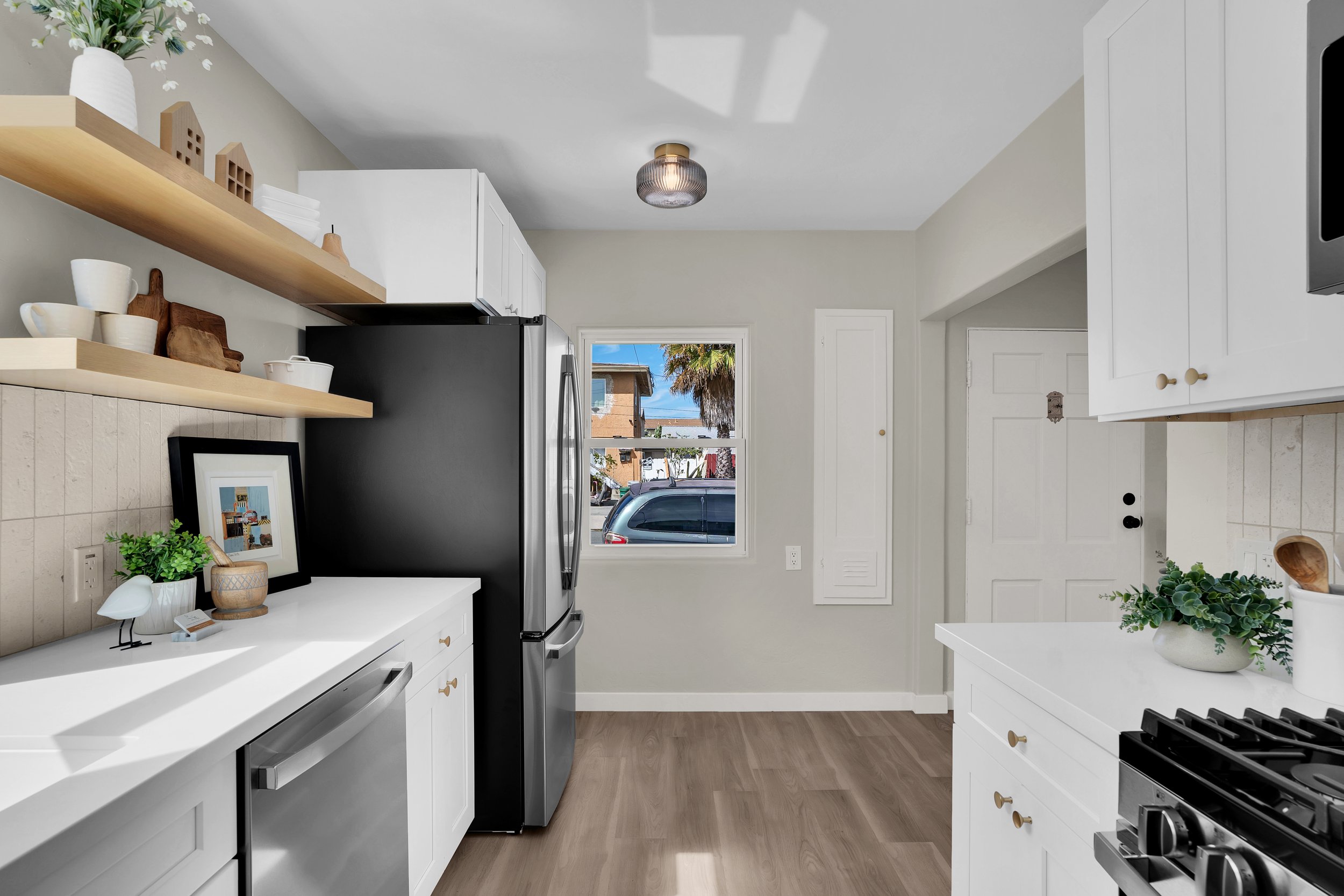 3553 Monroe Ave - 10.jpg