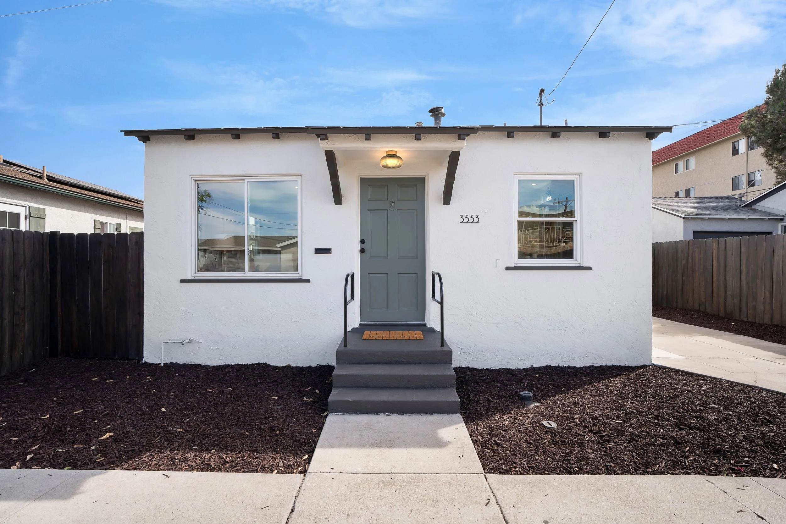3553 Monroe Ave - 2.jpg