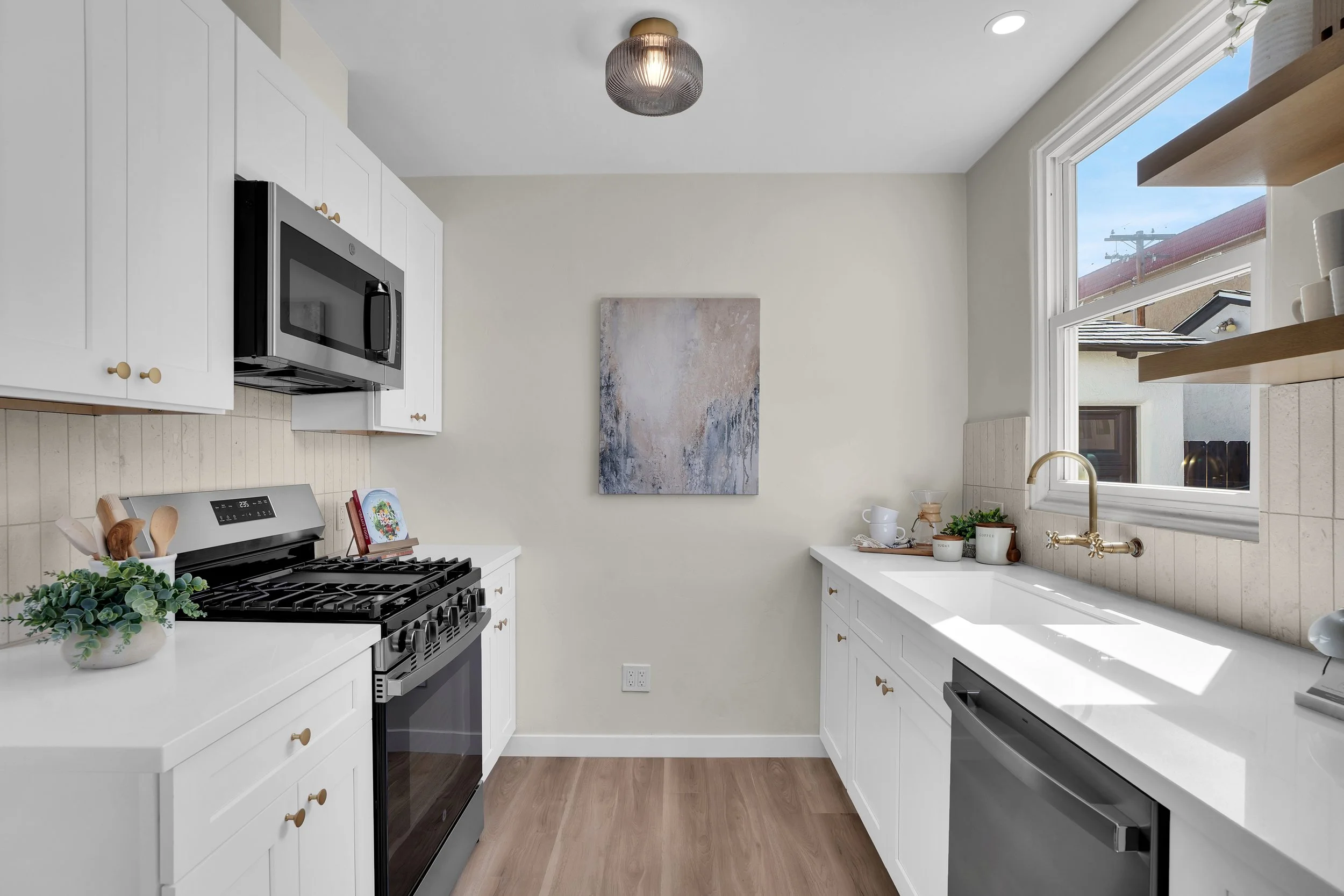 3553 Monroe Ave - 8.jpg