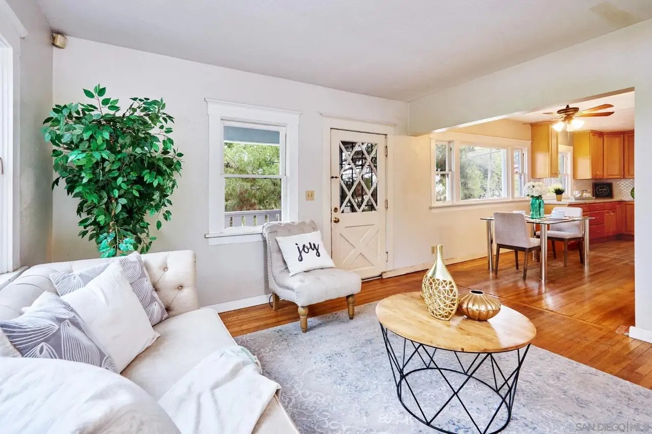 4510 Acacia Ave - 5.jpg